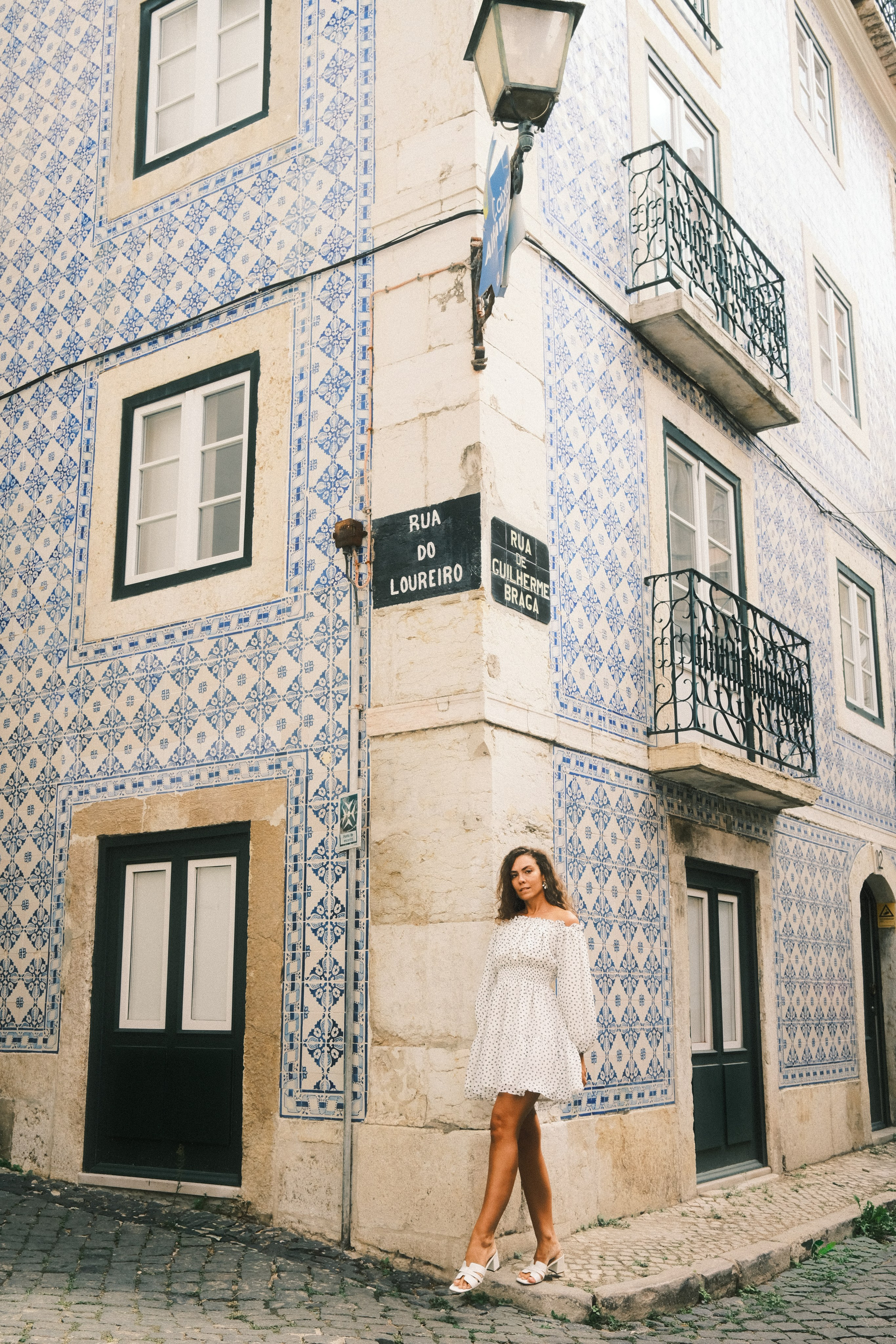 Selected Work. Lisbon Portrait Photographer Eugenia Lens — Lifestyle Photoshoots in Alfama, Walking Photosets, Warm Fujifilm Portraits. Book Your Shoot
