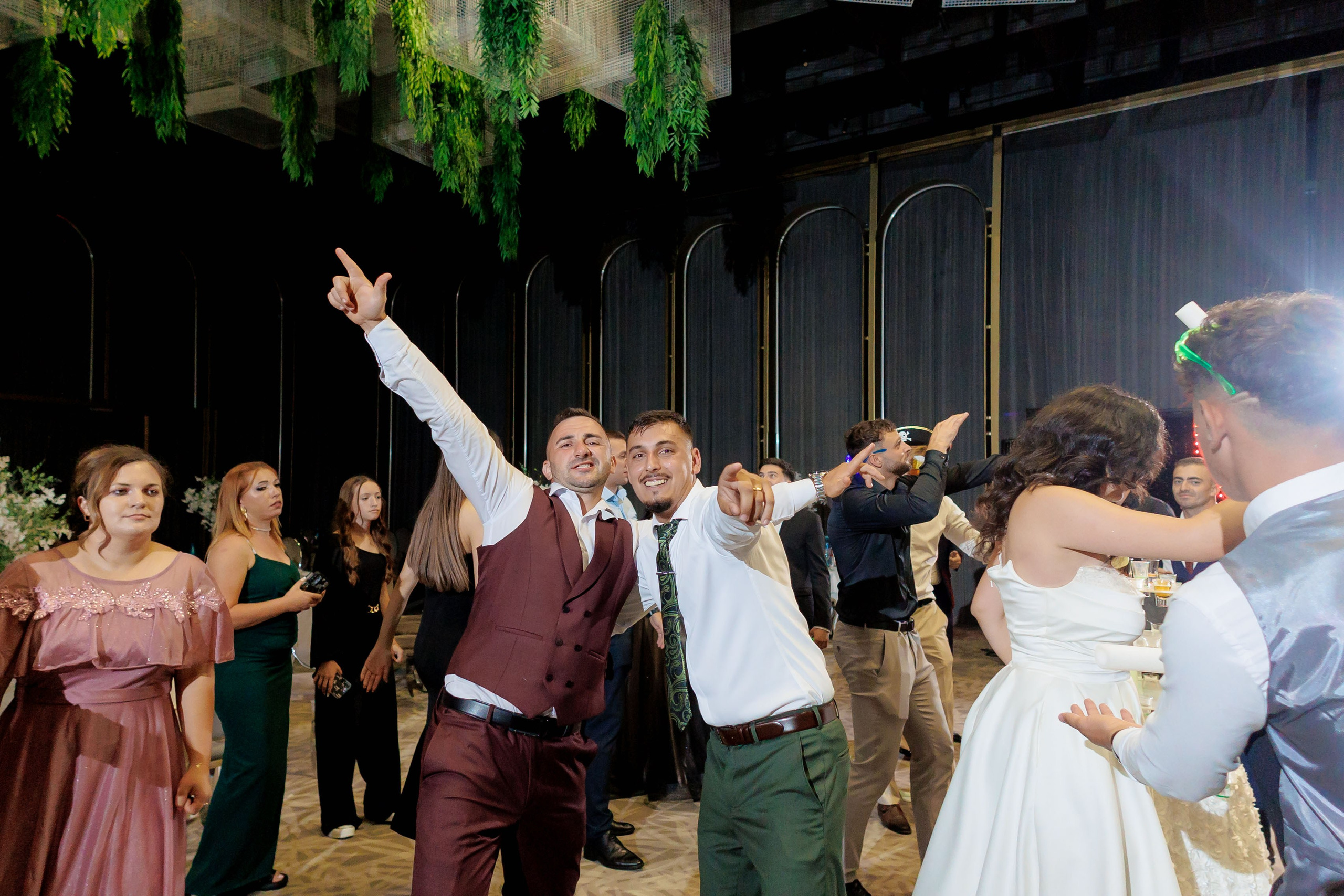 Nunta Nicoleta & Răzvan | Fotografie & Videografie Profesională. Servicii foto-video profesionale, pentru momente de neuitat