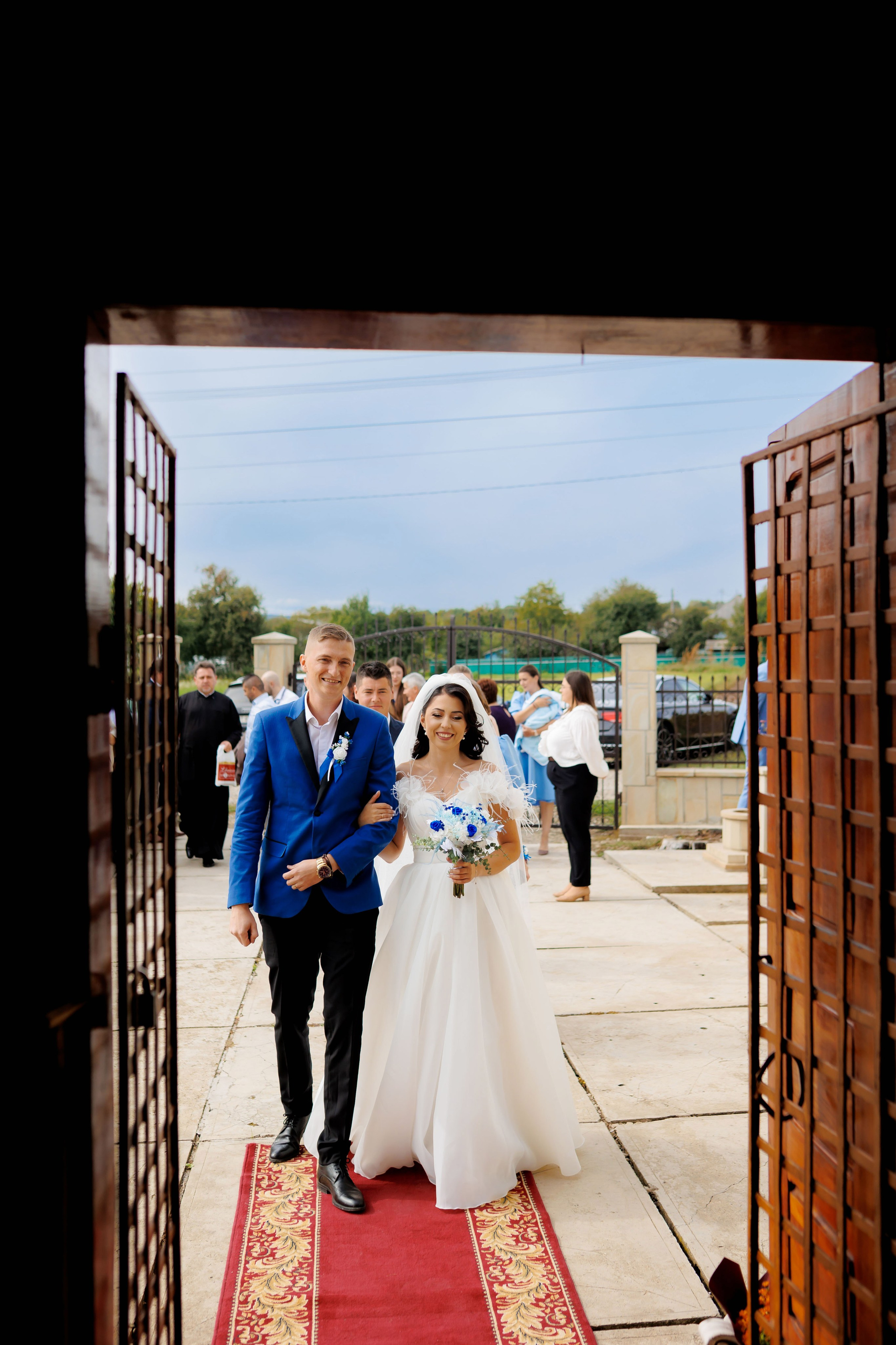 Loredana & Emilian – Ziua Nunții | Videografie - fotografie Botez Suceava, Iași, Botoșani. Servicii foto-video profesionale, pentru momente de neuitat