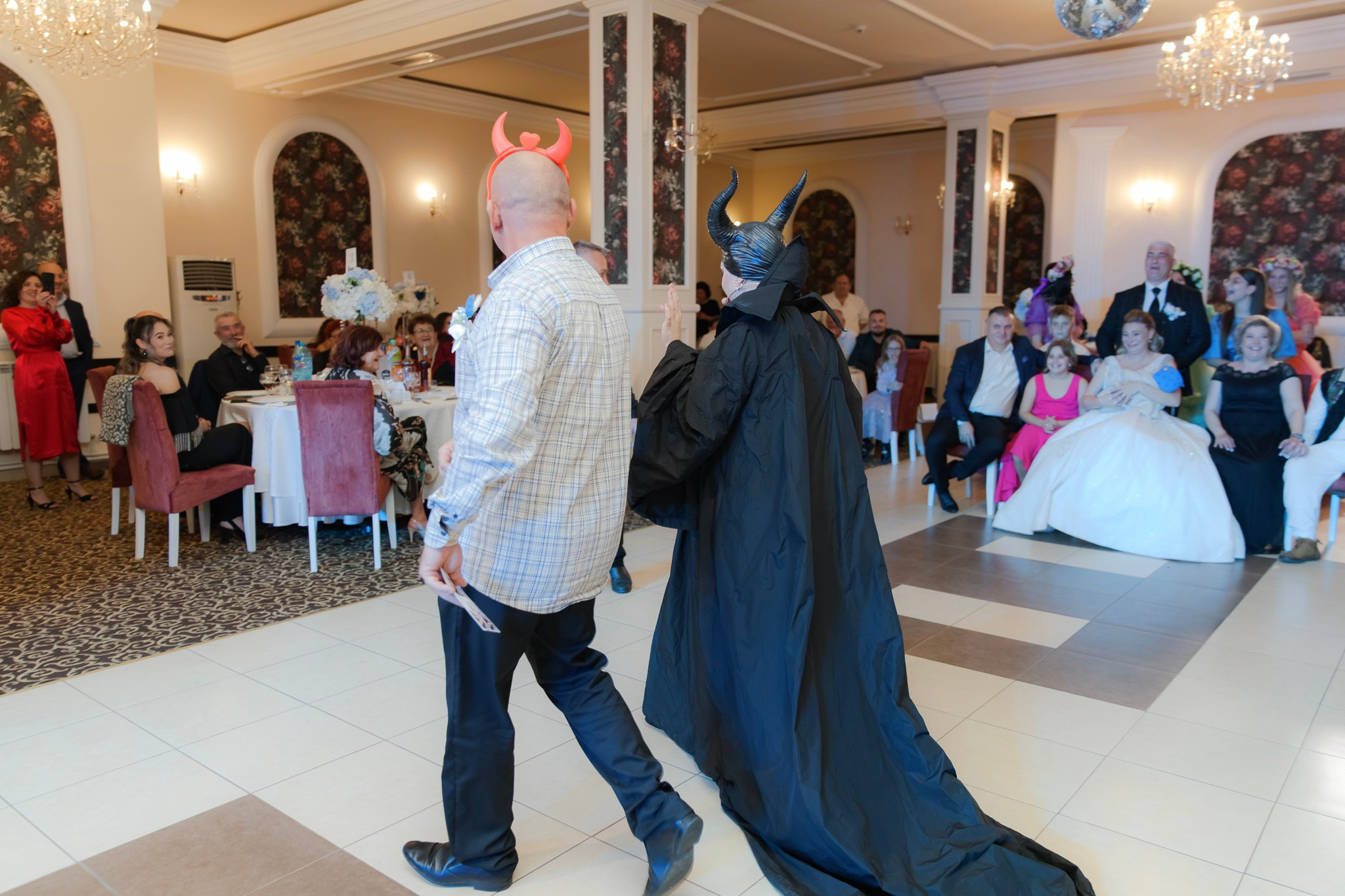 Mihai & Oana. Servicii foto-video profesionale, pentru momente de neuitat