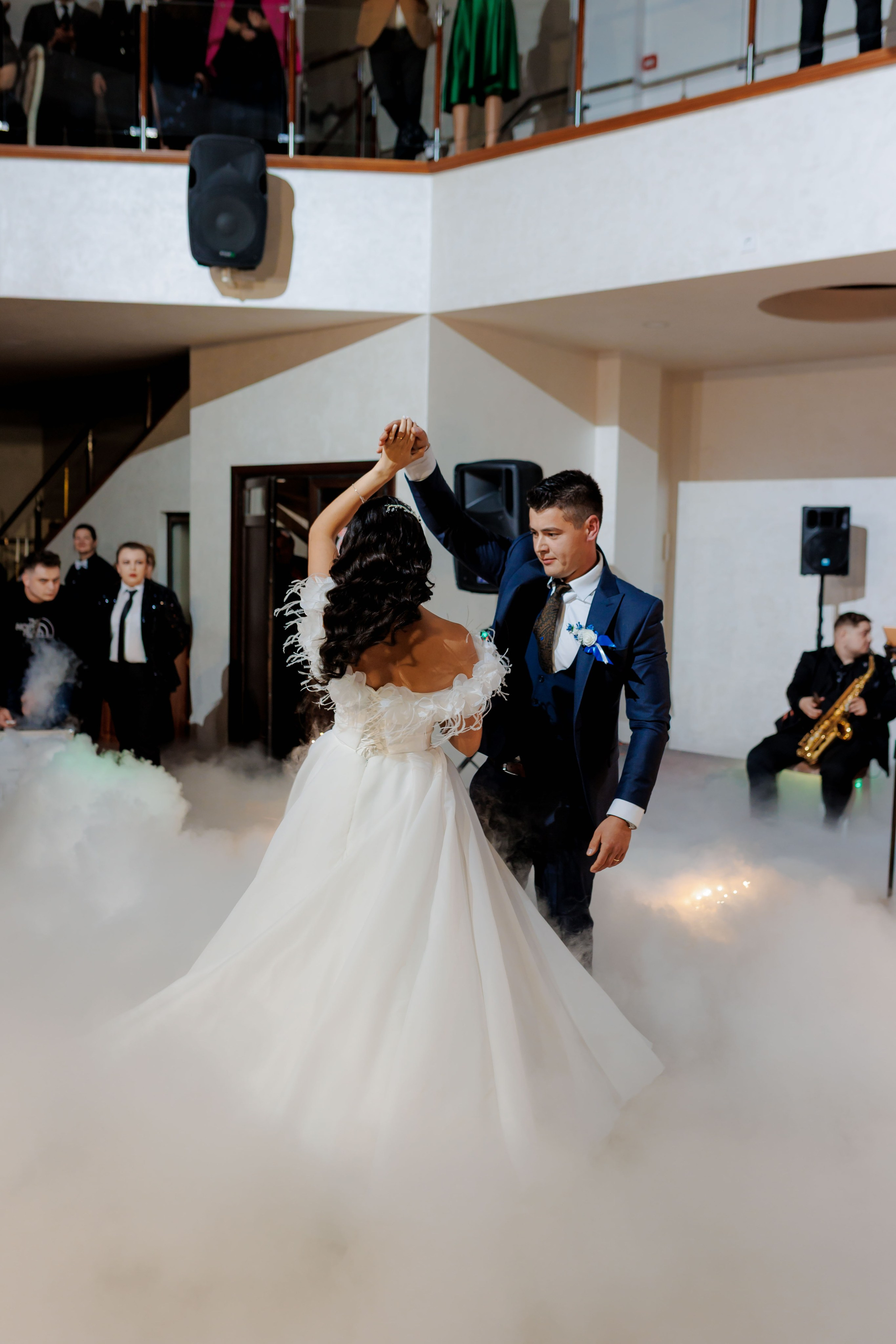 Loredana & Emilian – Ziua Nunții | Videografie - fotografie Botez Suceava, Iași, Botoșani. Servicii foto-video profesionale, pentru momente de neuitat