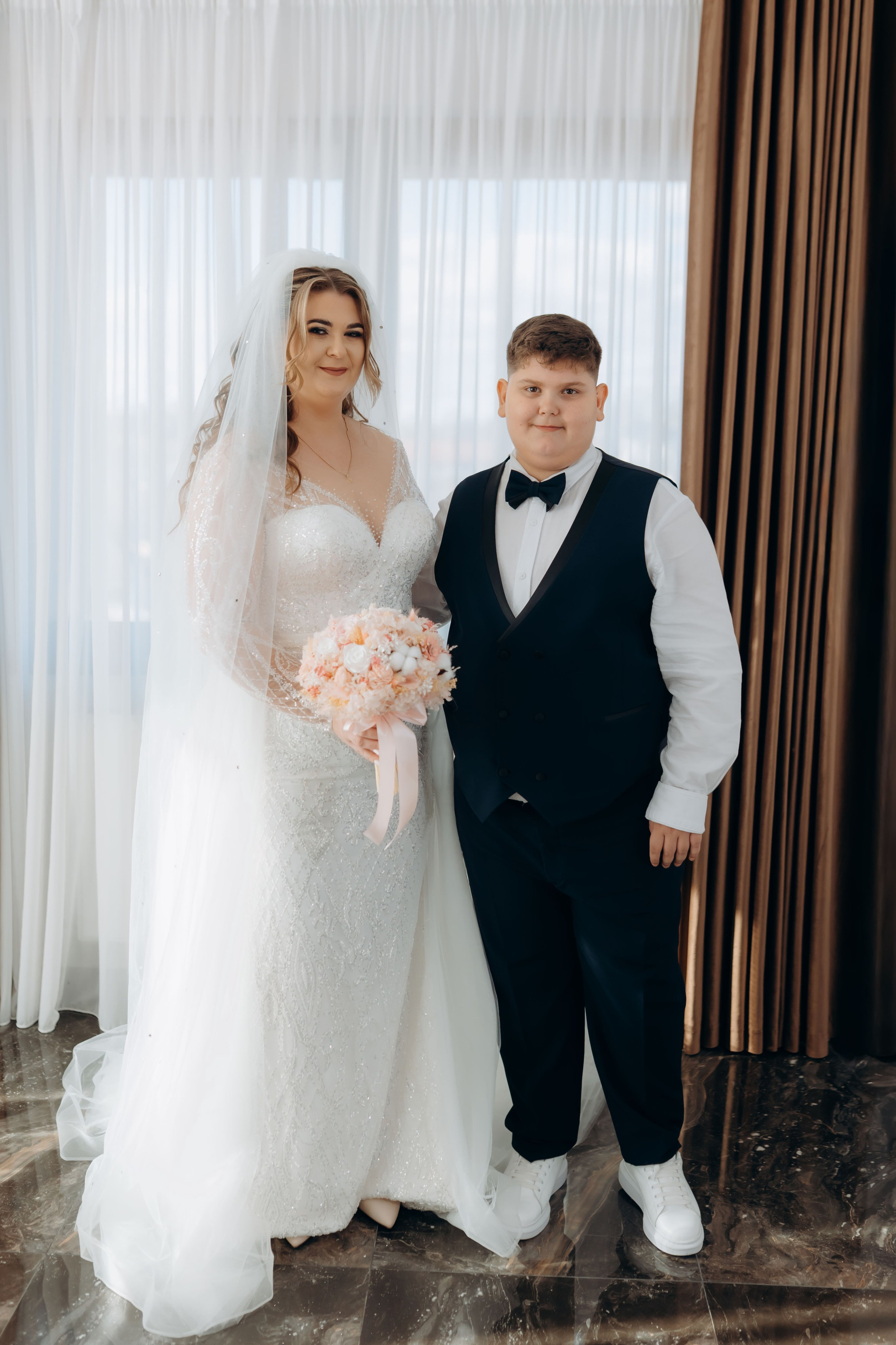 Povestea voastră, regizată de noi |Cristi Turculet Videograf Nuntă Suceava | wedding highlight. Servicii foto-video profesionale, pentru momente de neuitat