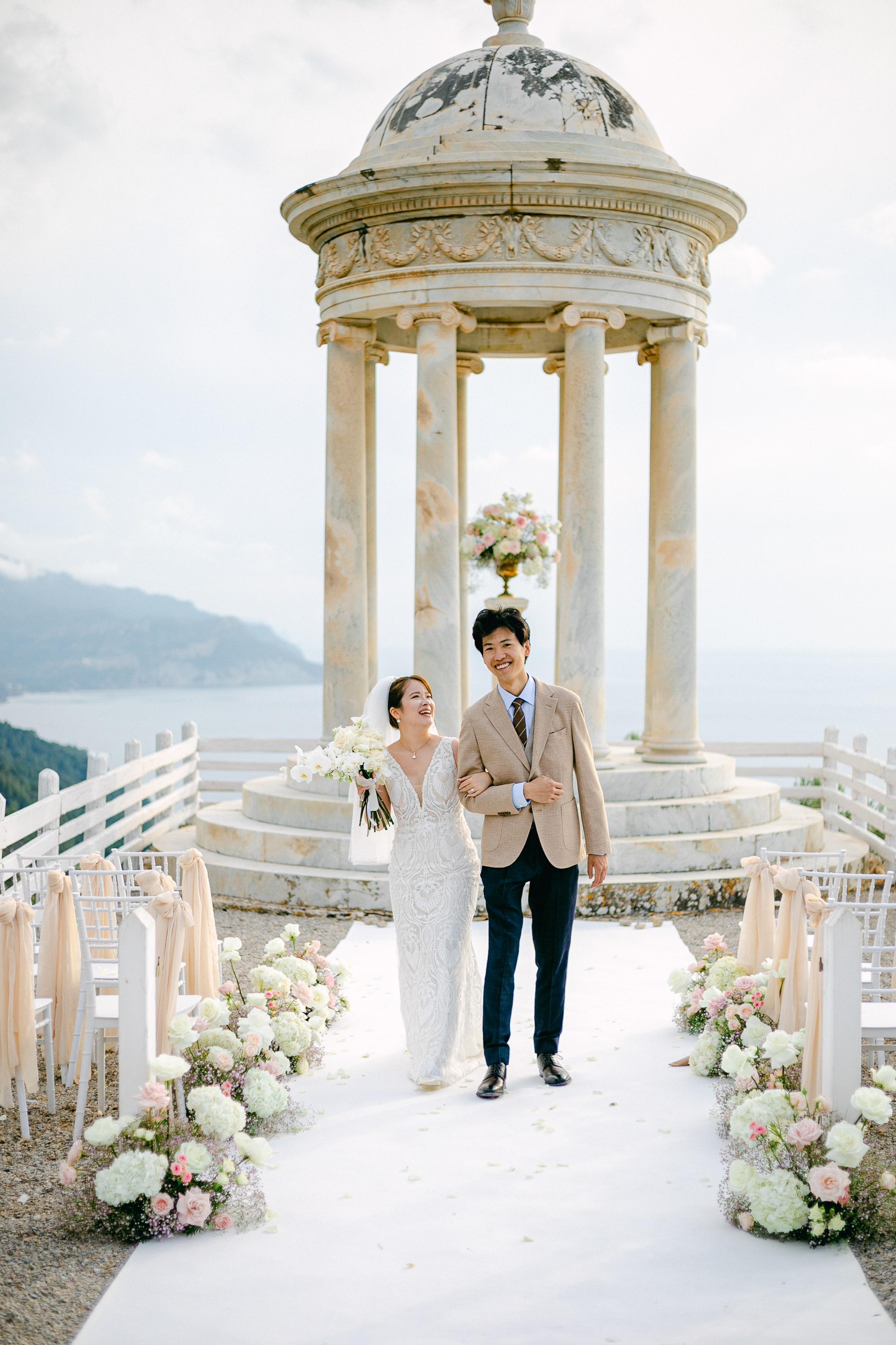 Chenyi & Tiangseng. Wedding Celebrant in Mallorca Iban Collin
