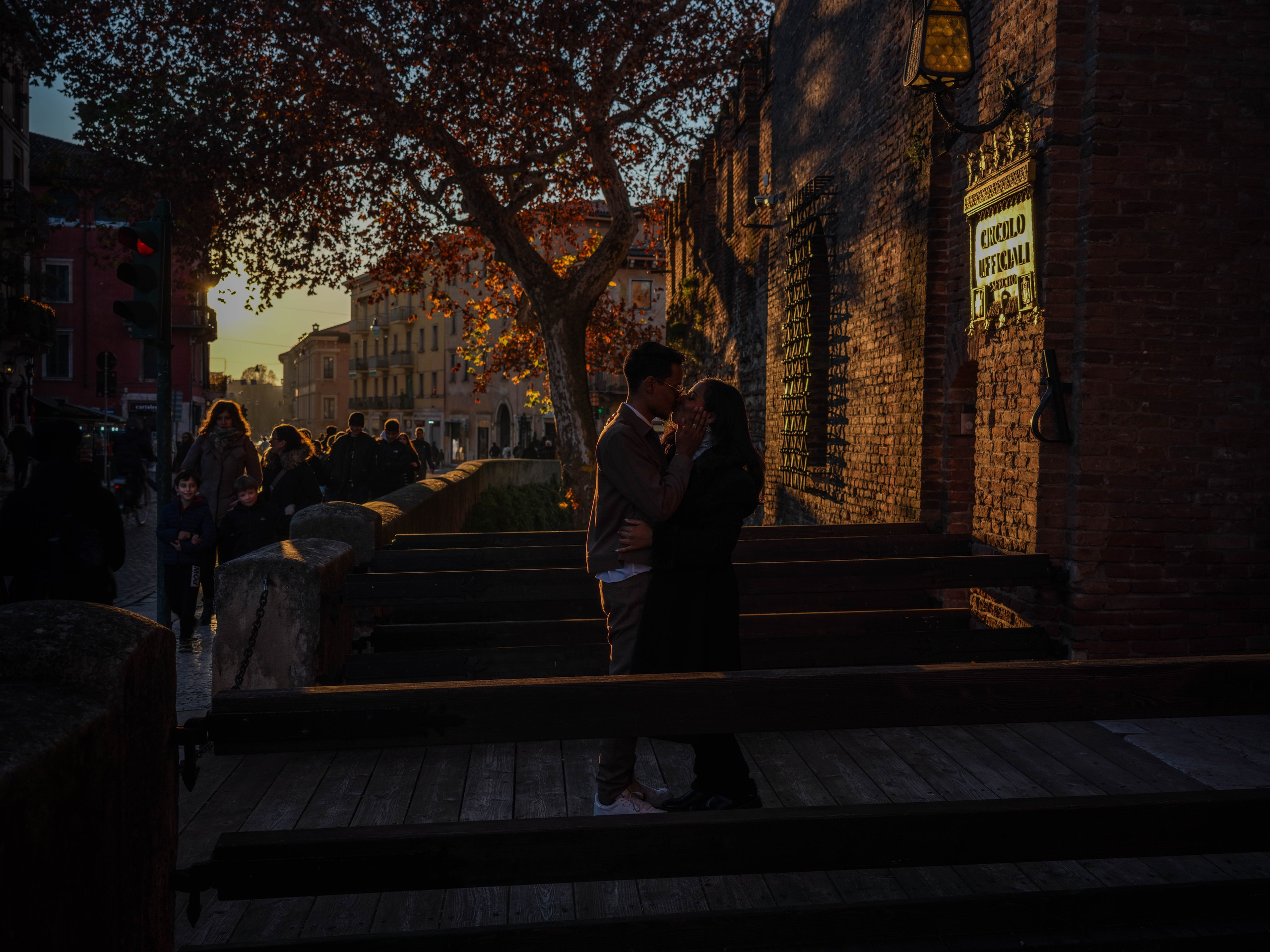 Photographer of proposals, love story and elopement in Italy | Lakes Como, Garda, Verona. Ale Kor — Photographer in Italy | Lake Como, Lake Garda, Venice & Dolomites