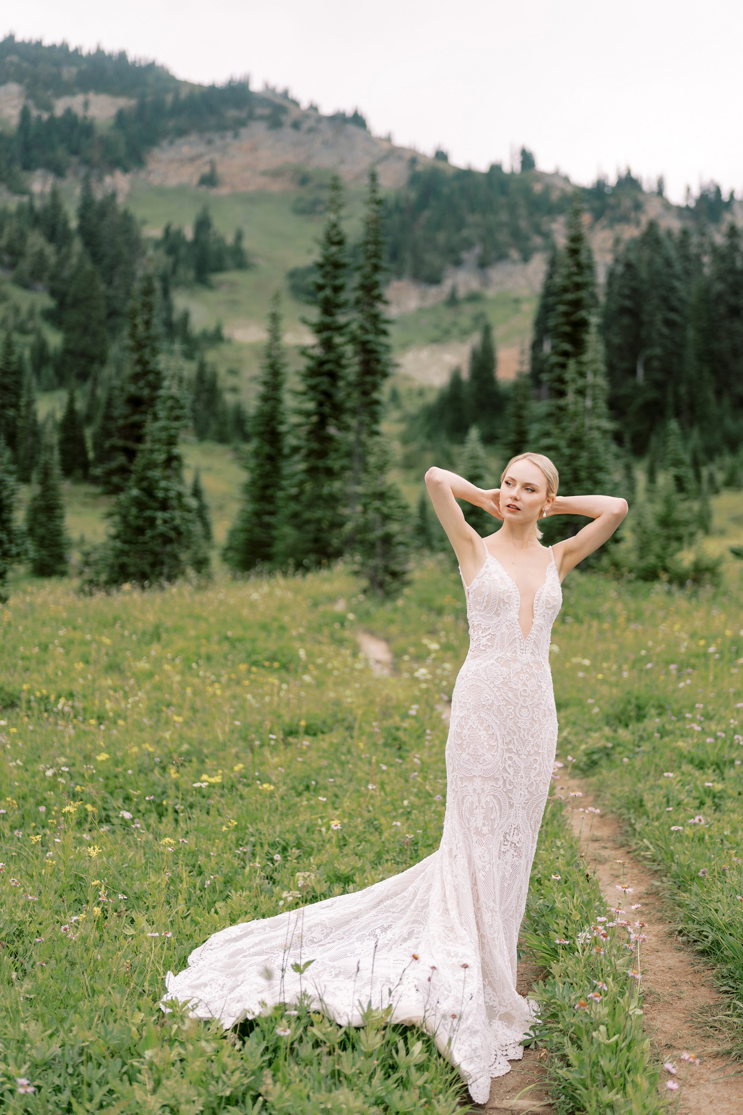 Rachel & Ryan Wedding photoshoot. August 2024. Little Tipsoo Lake, WA Day 2. EVAN ARISTOV WEDDING PHOTOGRAPHY — Seattle Wedding Photographer