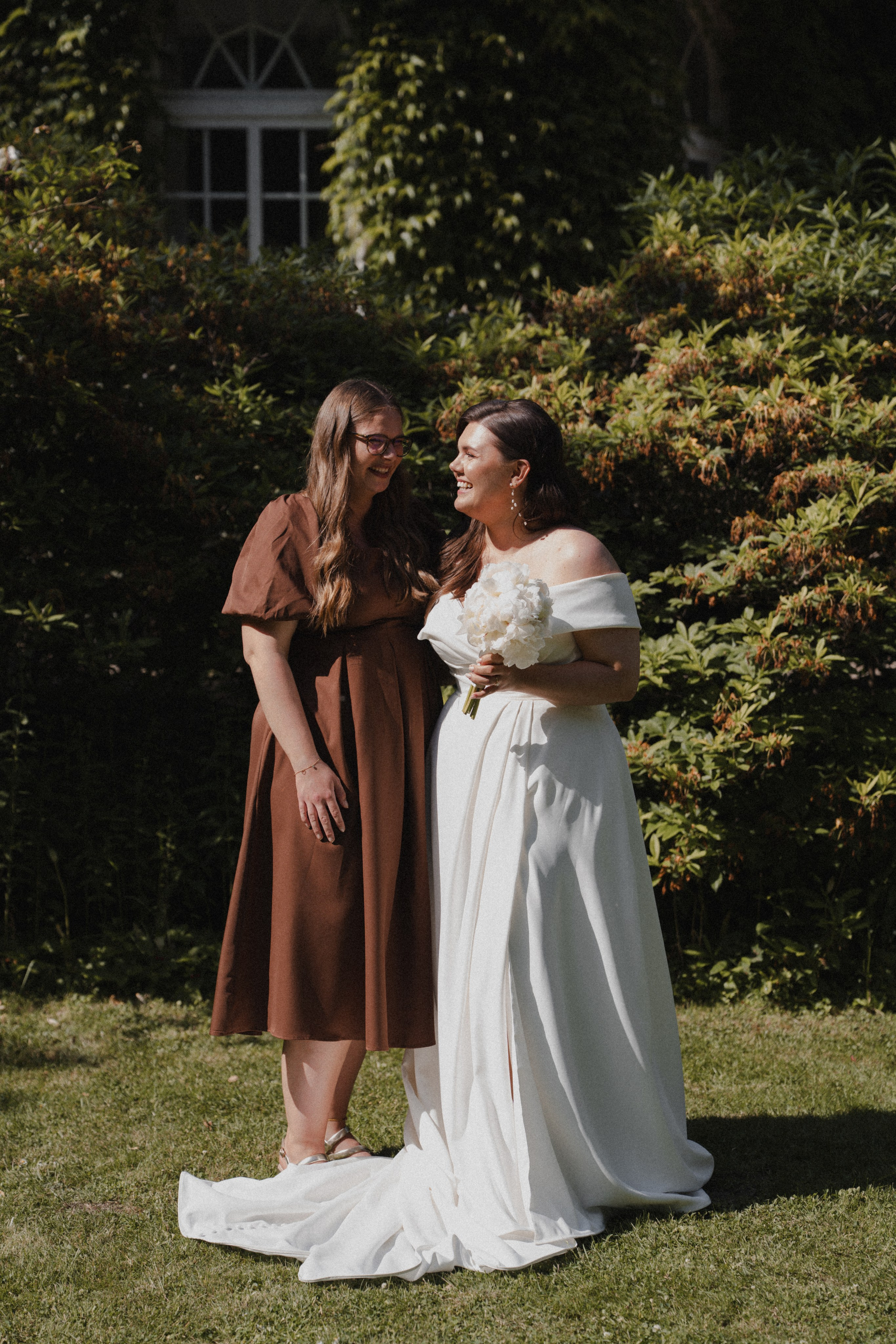 Jessica & Felix I Gesellschaft Harmonie Bochum. Hochzeitsfotografin Bochum | Halyna Reiche Fotografie NRW