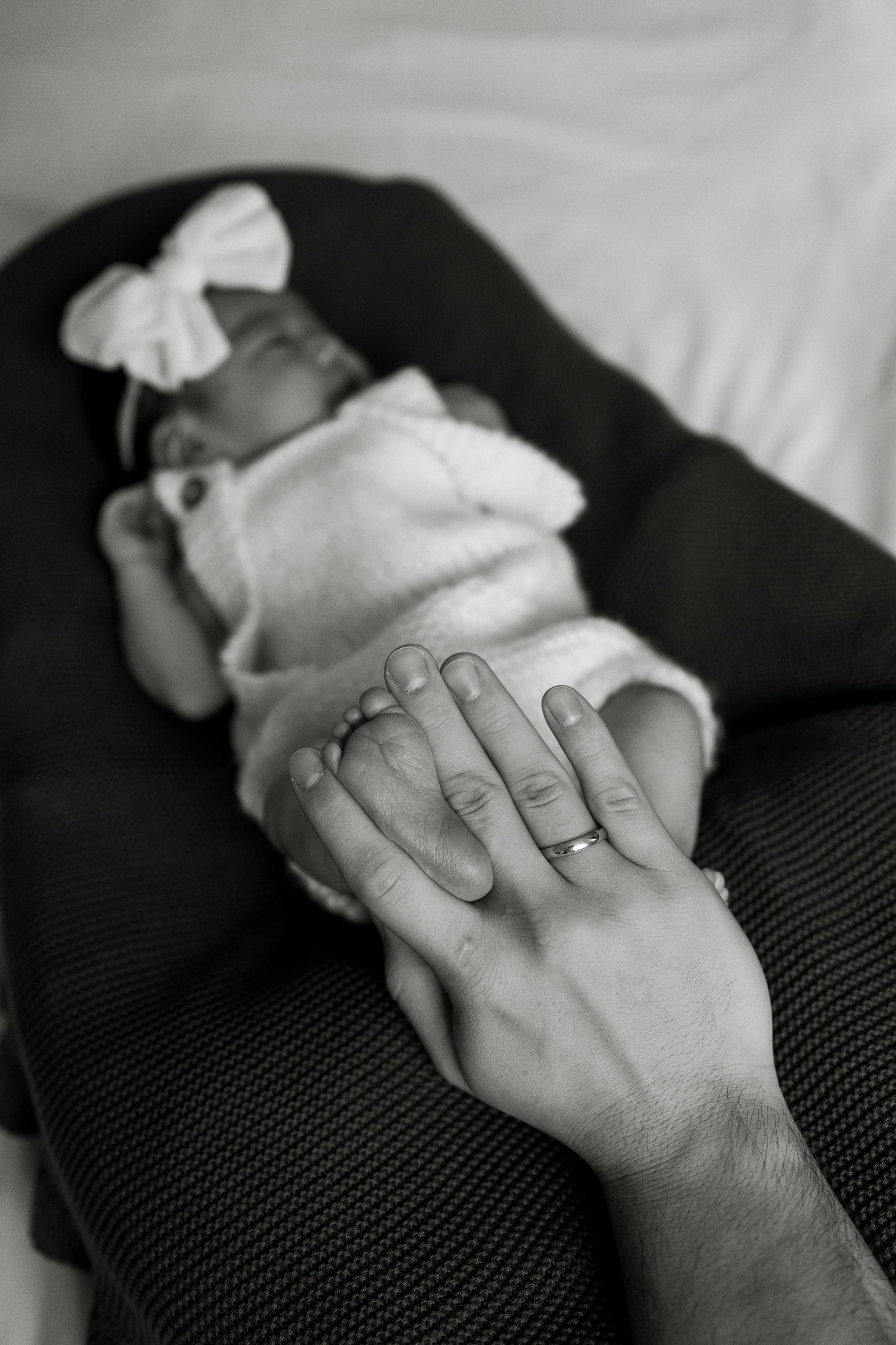 So loved. Birth, Family, Newborn photographer in Dubai| Eliza Baitikova