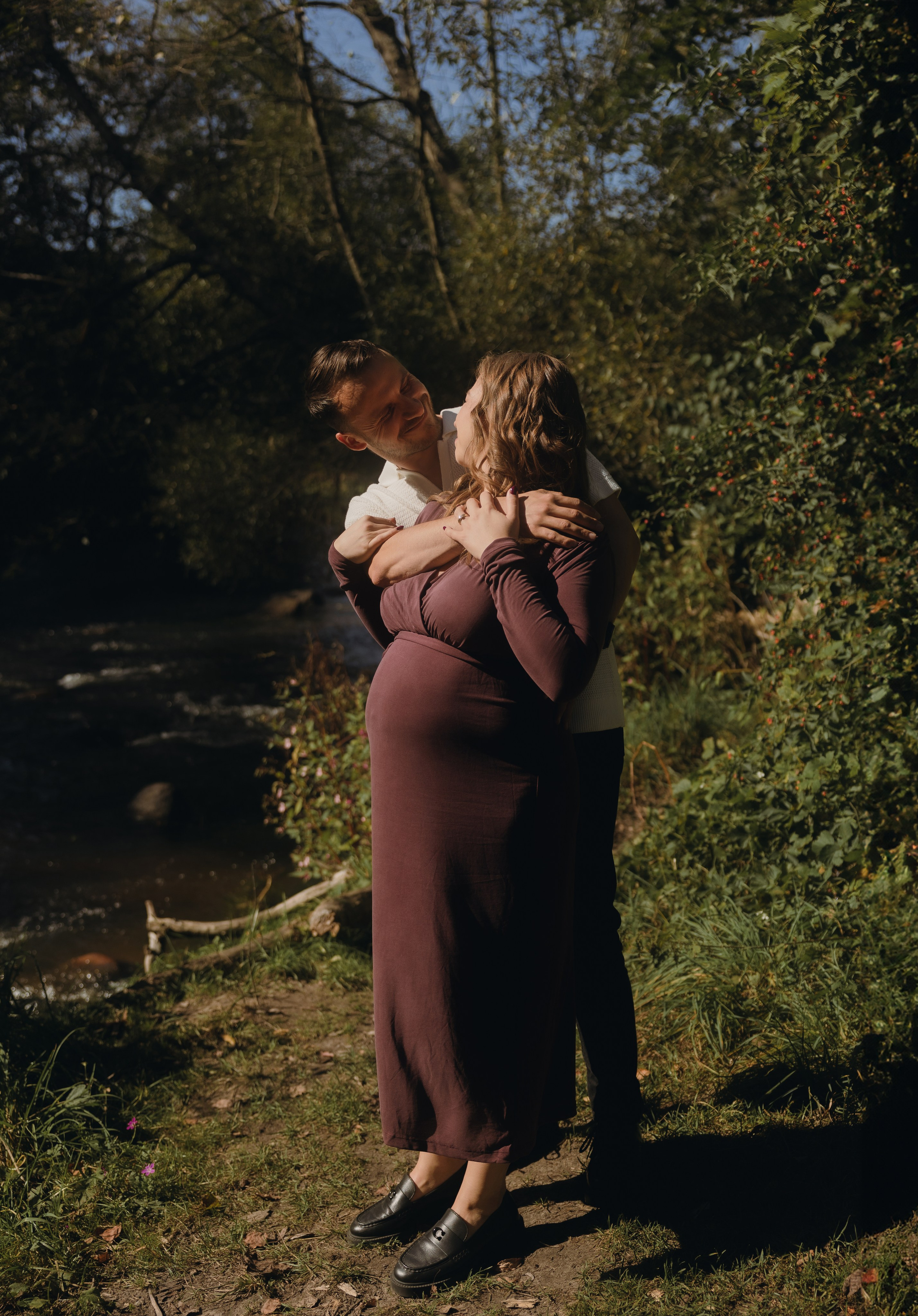 Sigita ir Artūras | Pabėgimas į gamtą ir aštrūs šešėliai. Vestuvių ir šeimų fotografė Lena Bondarenko / belove photo