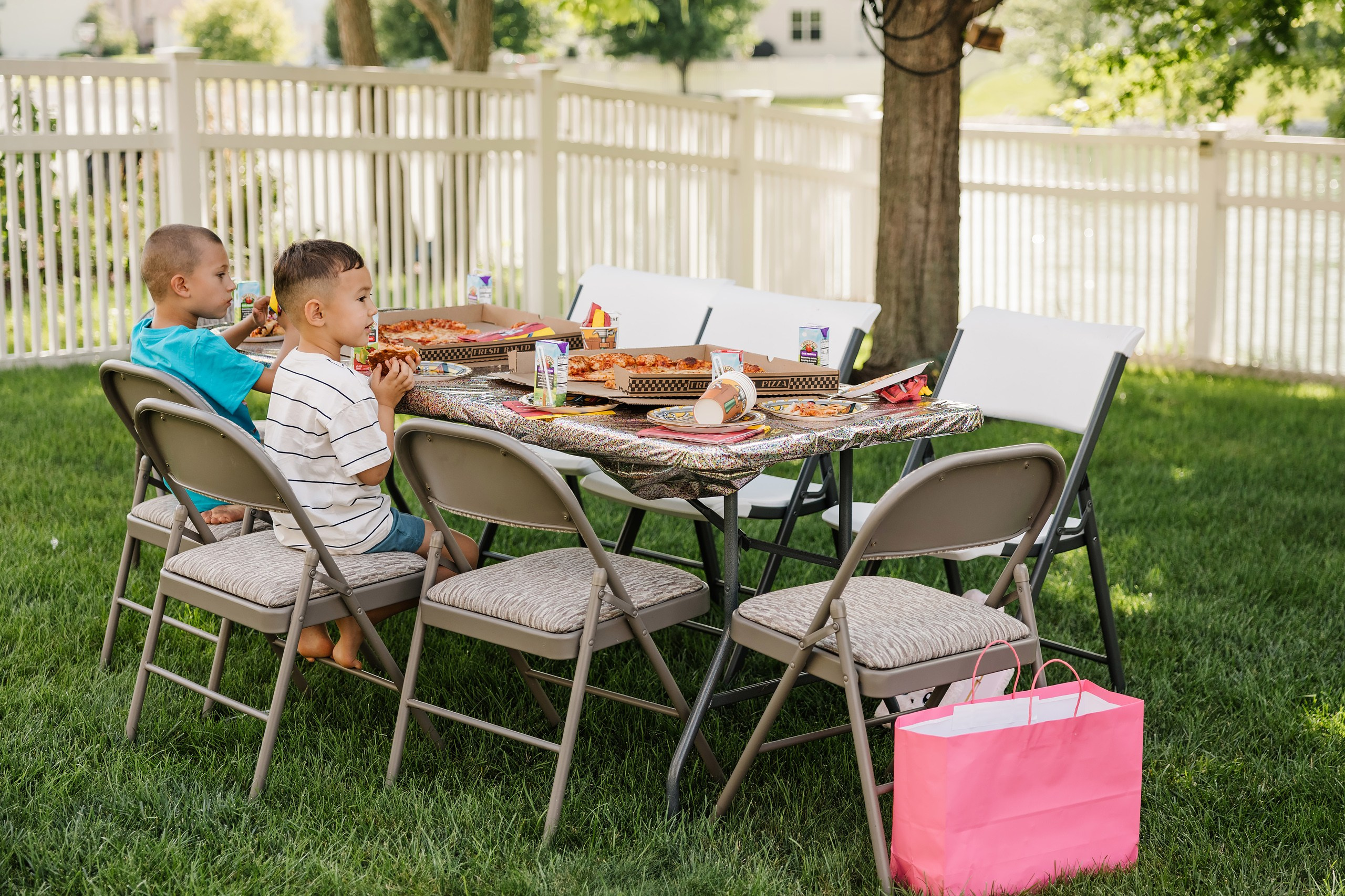 Birthday Party. Wedding family event photographer in Chicago Nick Yushevich