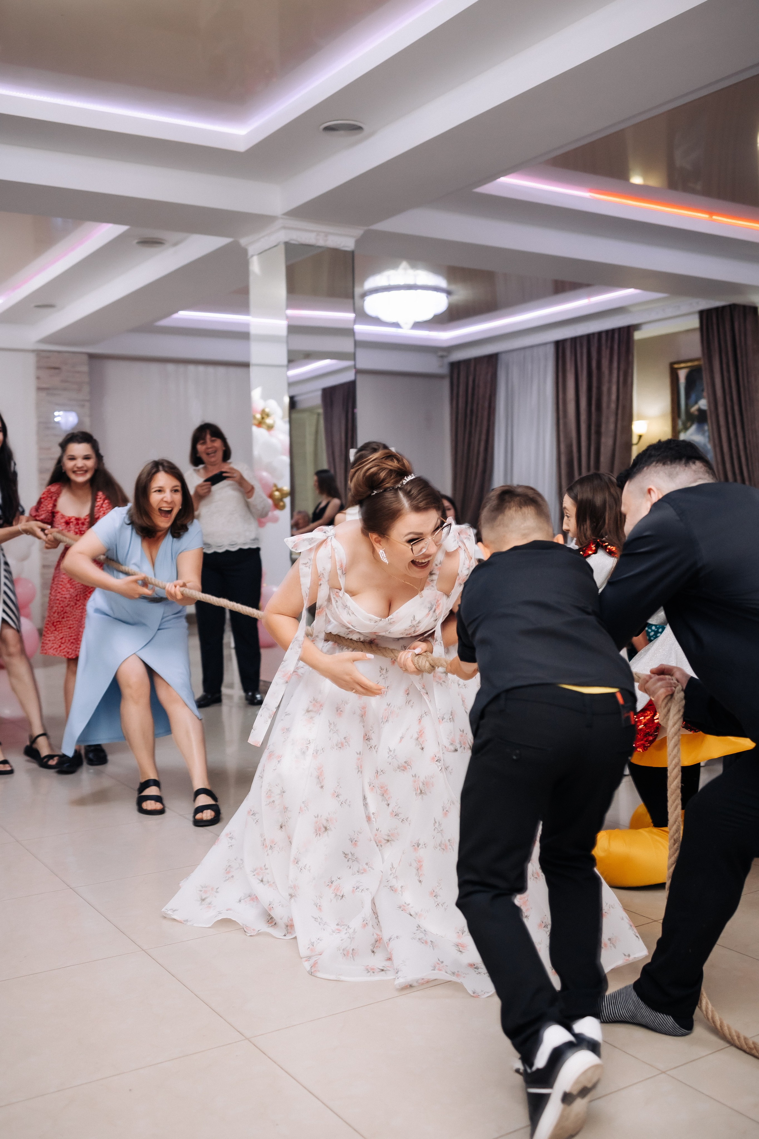 Marius & Amelia. Fotograful evenimentului tău