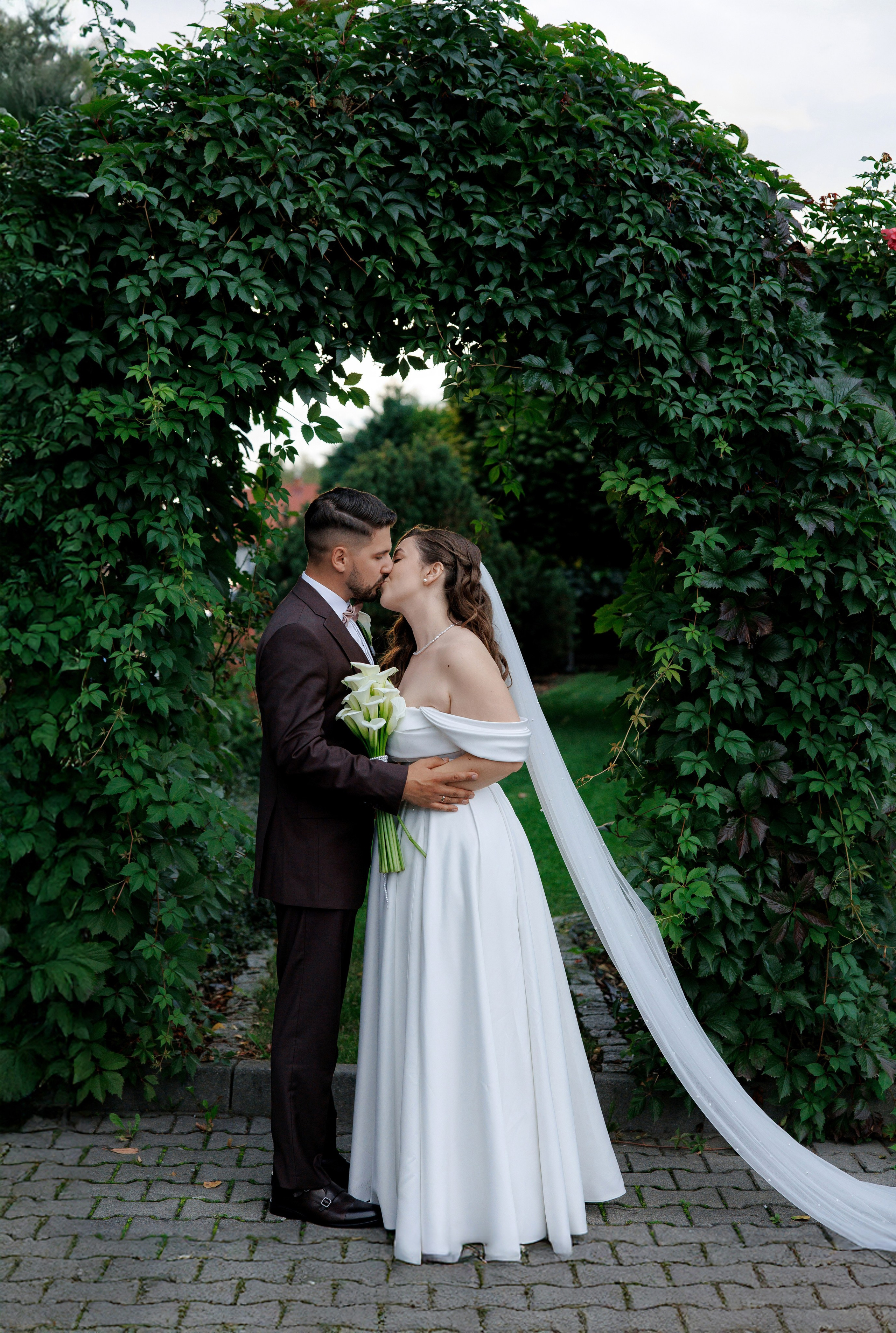 Olga & Dariusz. Fotograf ślubny i rodzinny w Krakowie Yana Klymova