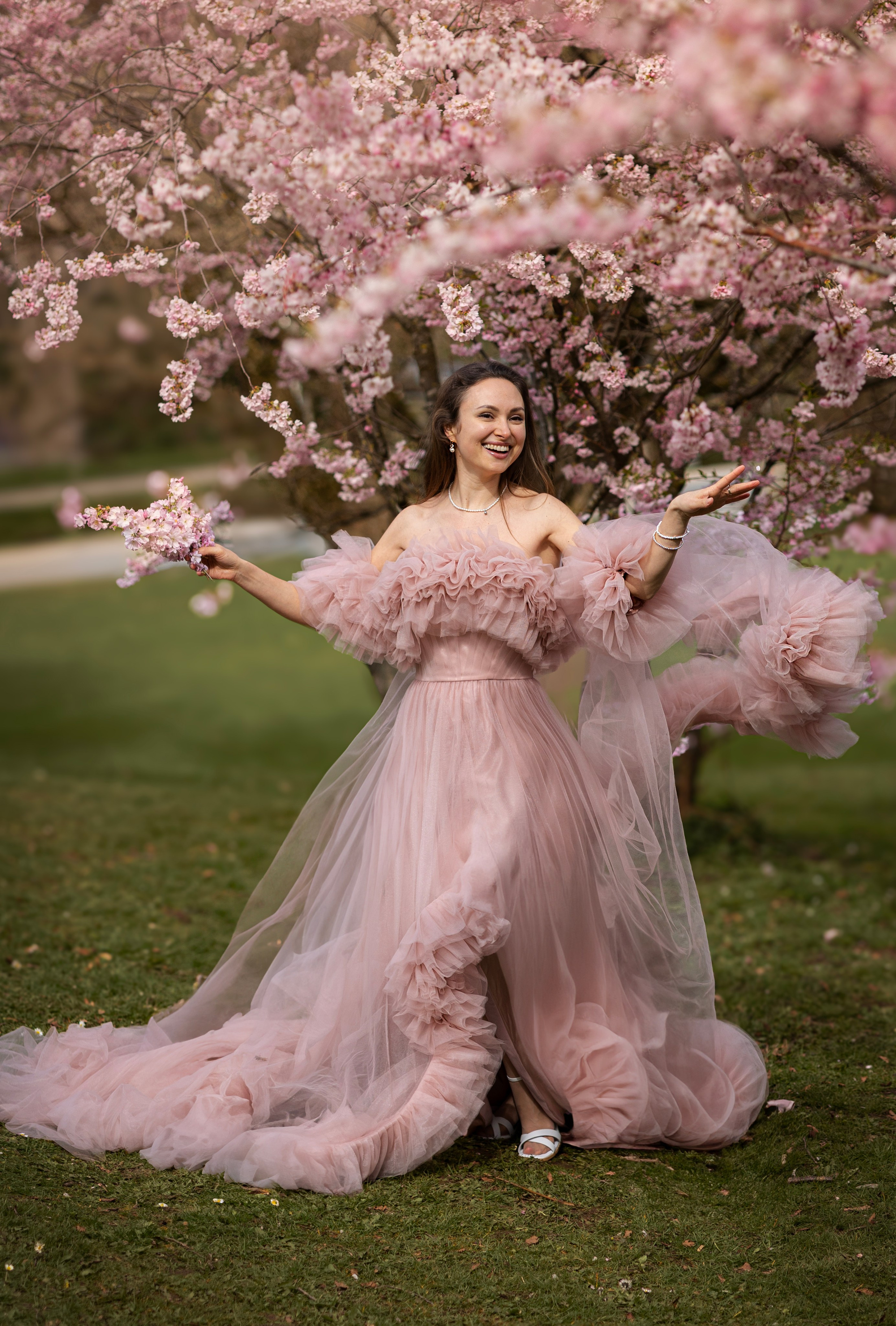 Long dresses shooting. Photographer in Munich