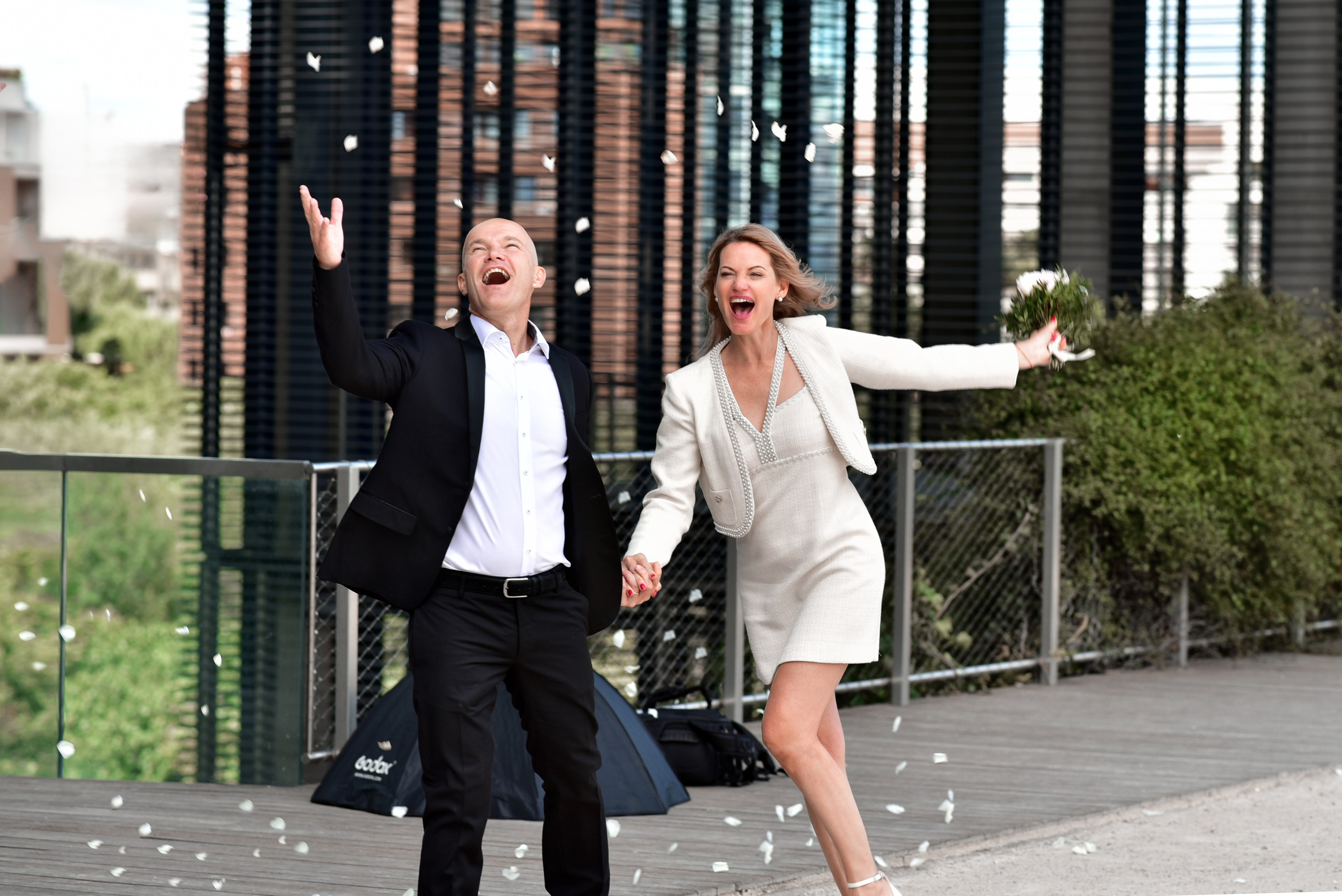 Photographe de mariage à Beziers vidéo de mariage avec drone Beziers. Photographe Professionnel à Béziers et Montpellier – Mariages, Portraits et Vidéos Aériennes