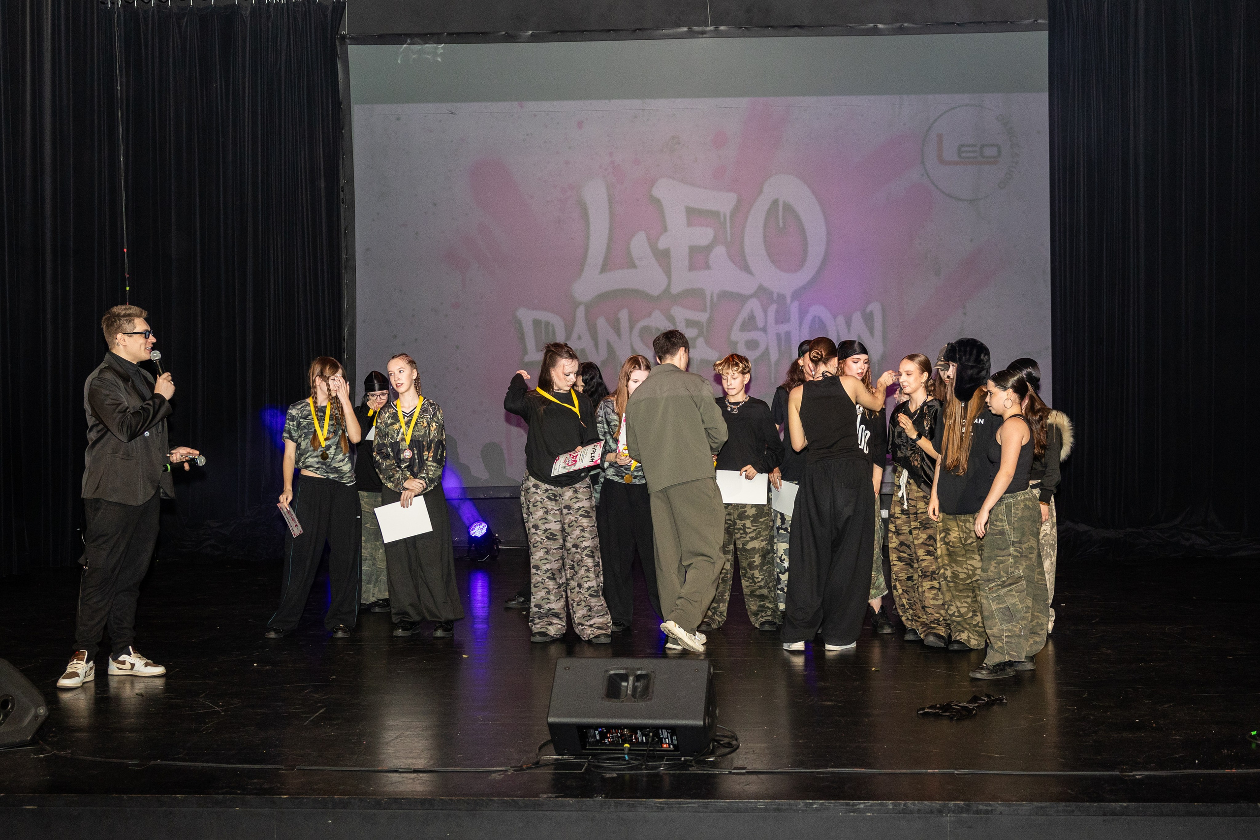 LEO DANCE SHOW WINTER 2025. Семейный и детский фотограф в Варшаве Мила Бобровская