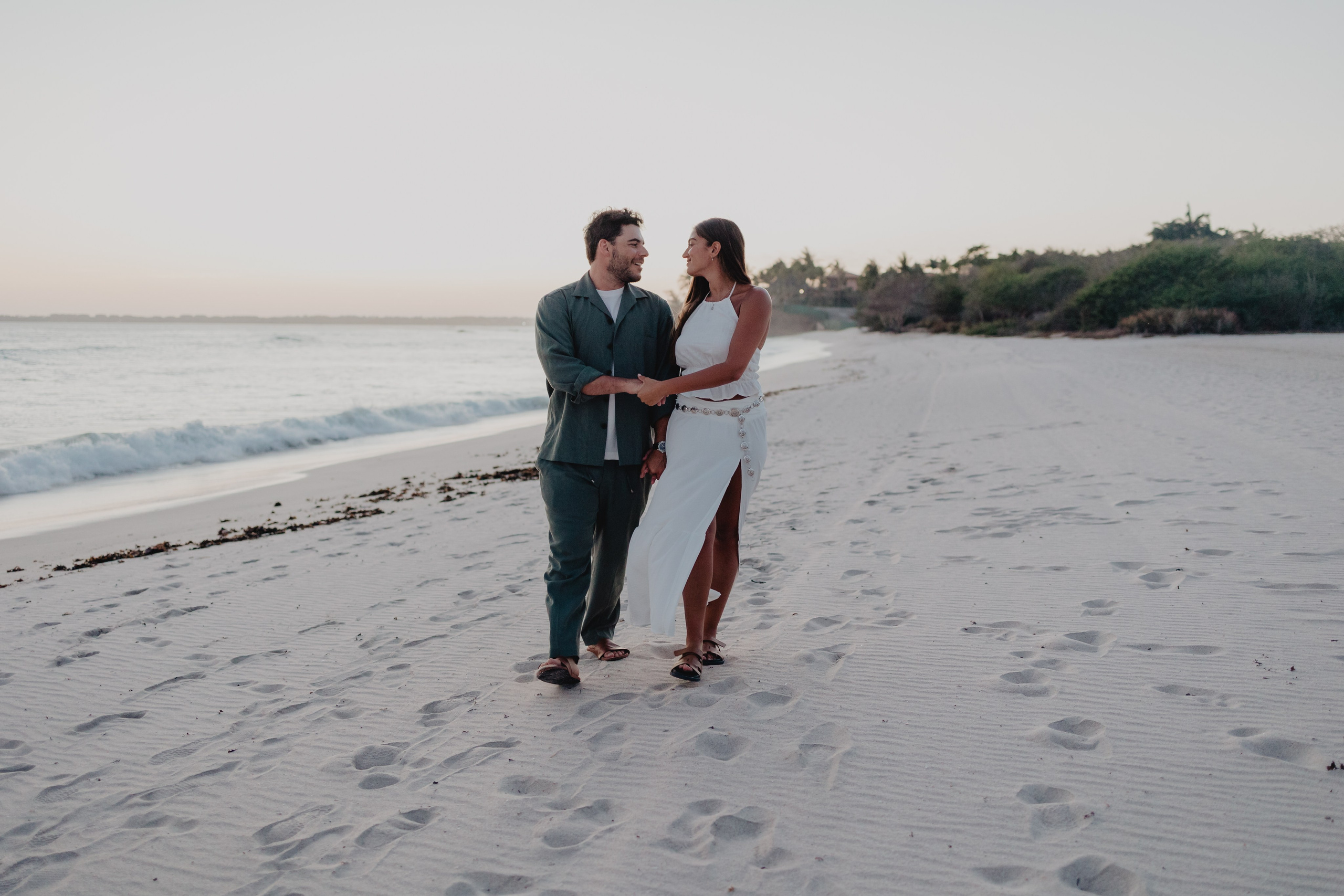 Punta Mita Engagement Session: Love Framed by the Pacific