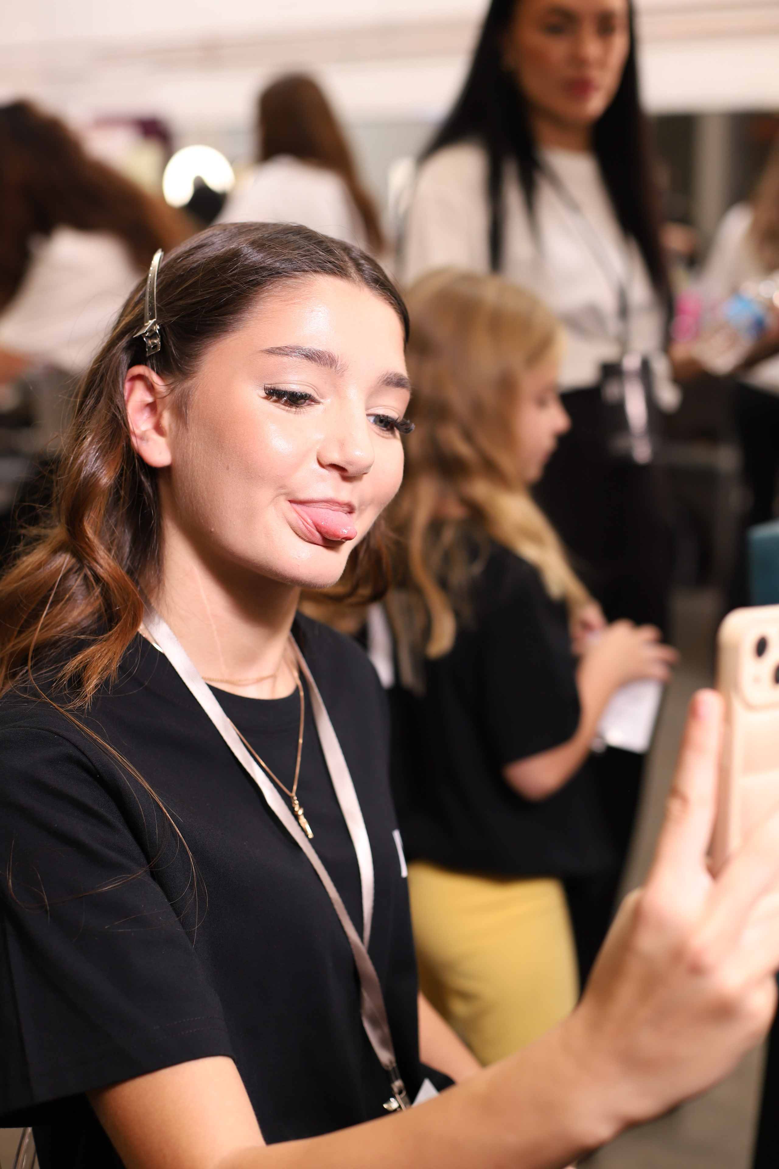 Young Fashion Show. VALERIIA VIUNOVA individual shooting\love story\event\brand