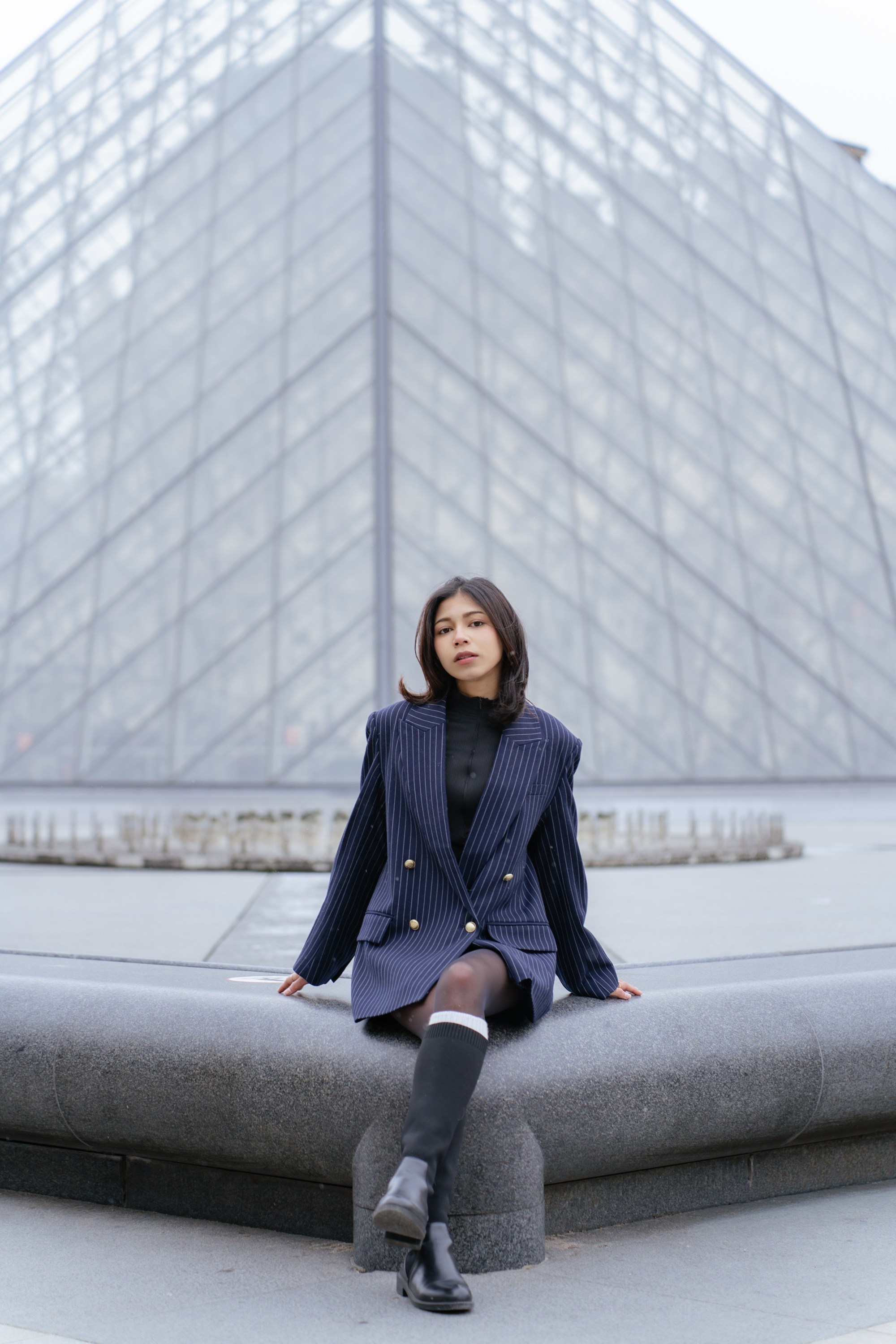 Solo Portrait Session: Louvre & Eiffel Tower. Paris Photographer & Videographer