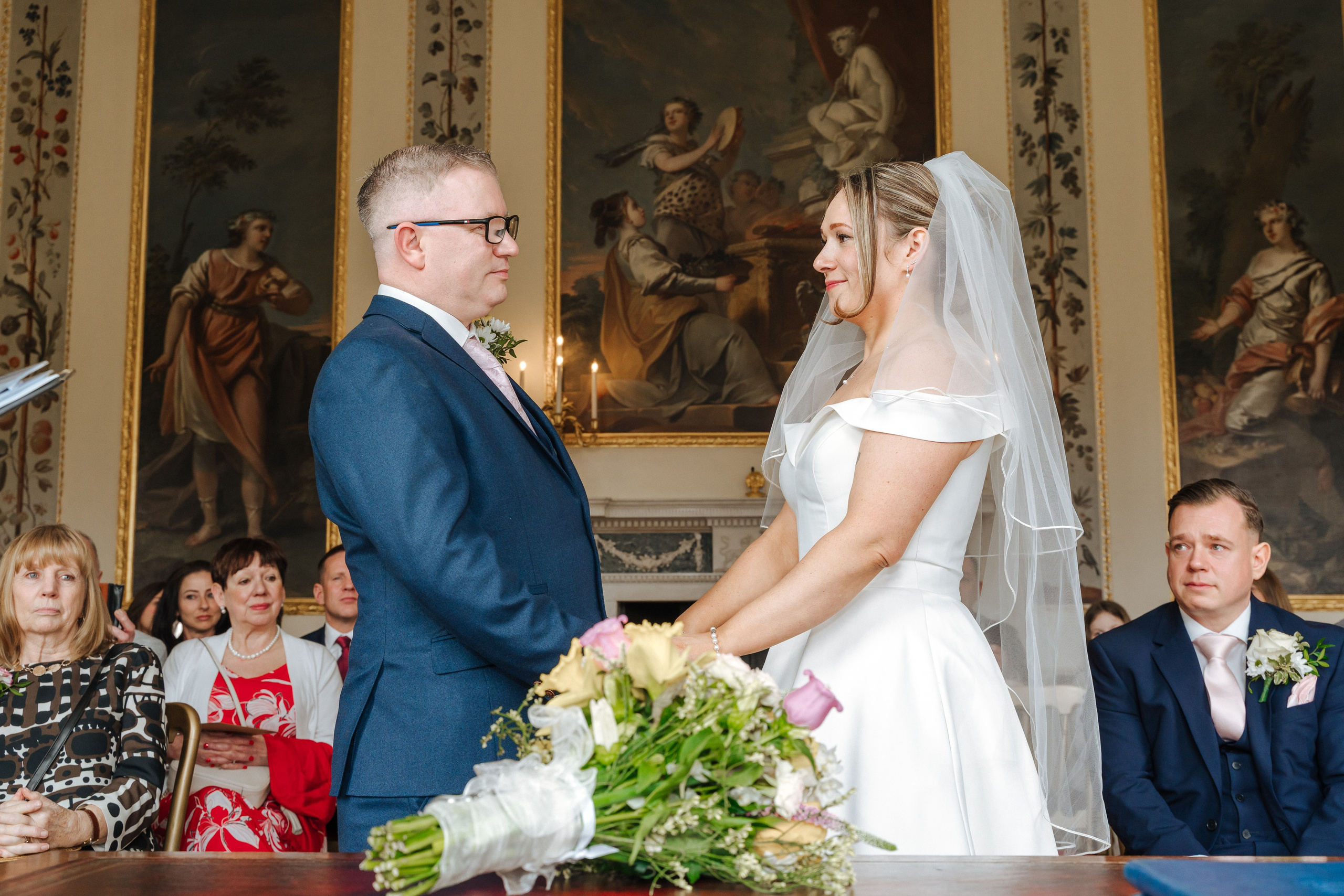 Luke and Nicola’s wedding at Danson House. Photographer in England Ekaterina Romanova