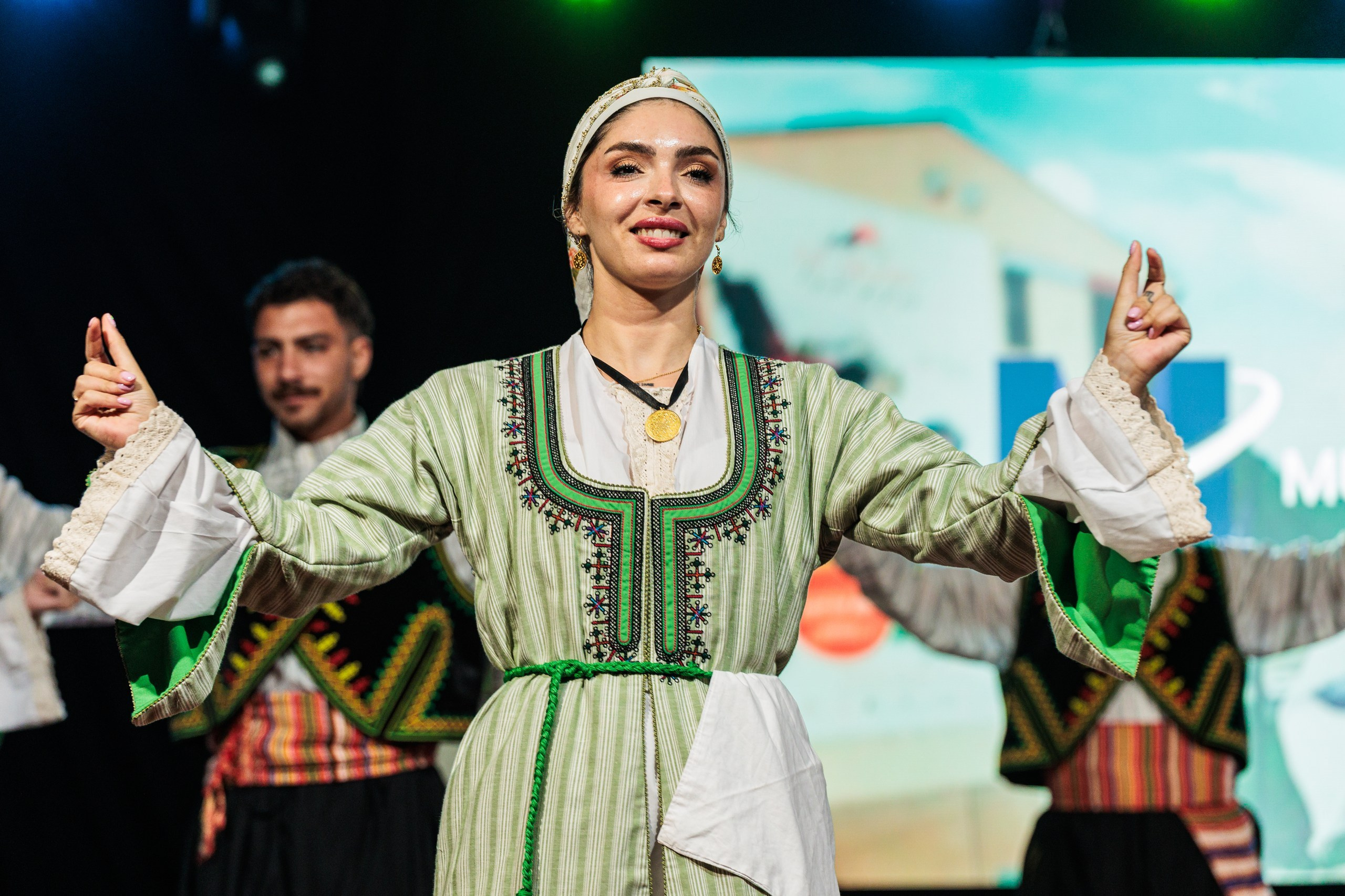 Fotografije sa Internacionalnog festivala folklora Tarčin 2026 – folklorni nastupi, tradicionalni plesovi, narodne nošnje i atmosfera festivala. Folklorna, festivalska i event fotografija Tarčin, Hadžići.