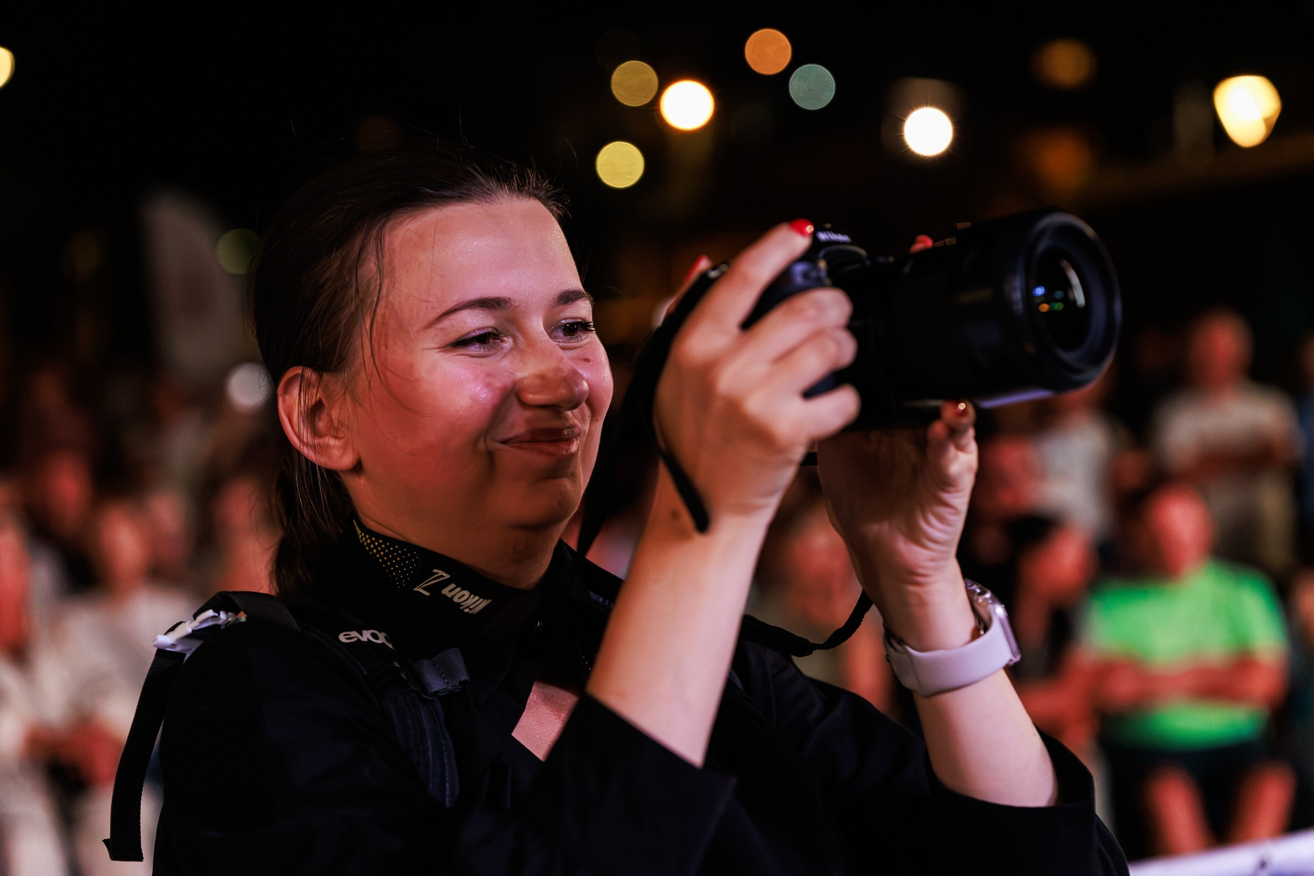 Fotografija kulturnog događaja u Sarajevu autora Namira Čomage – profesionalna event, dokumentarna i kulturno-baštinska fotografija folklora, tradicionalnog plesa i narodnih nošnji.