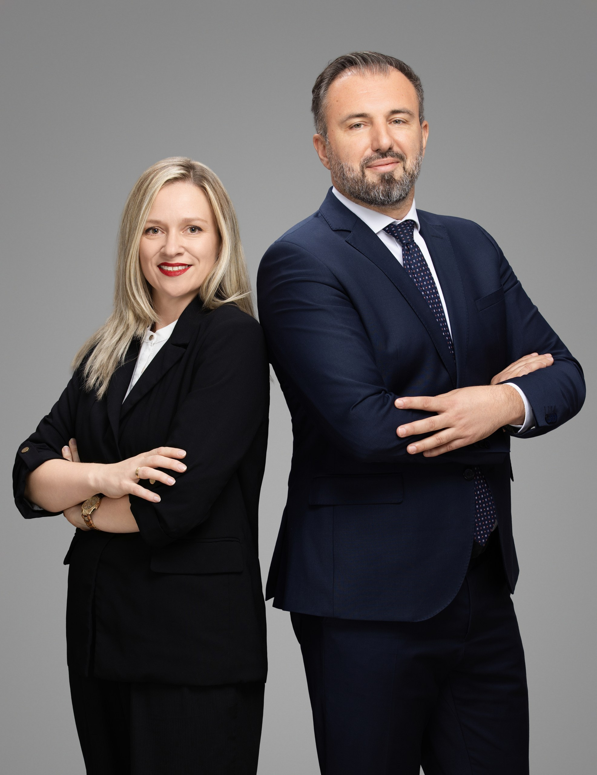 fotografisanje kandidata, fotografisanje kandidata Sarajevo, profesionalno fotografisanje kandidata, izborna kampanja, fotograf za izbornu kampanju, politički portret, izborni portret, studijsko fotografisanje, studijska fotografija, studijska rasvjeta, profesionalni portret, fotografije za izborne plakate, fotografije za bilborde, fotografisanje za bilbord, veliki print, politička fotografija, fotograf Sarajevo, profesionalni fotograf Sarajevo