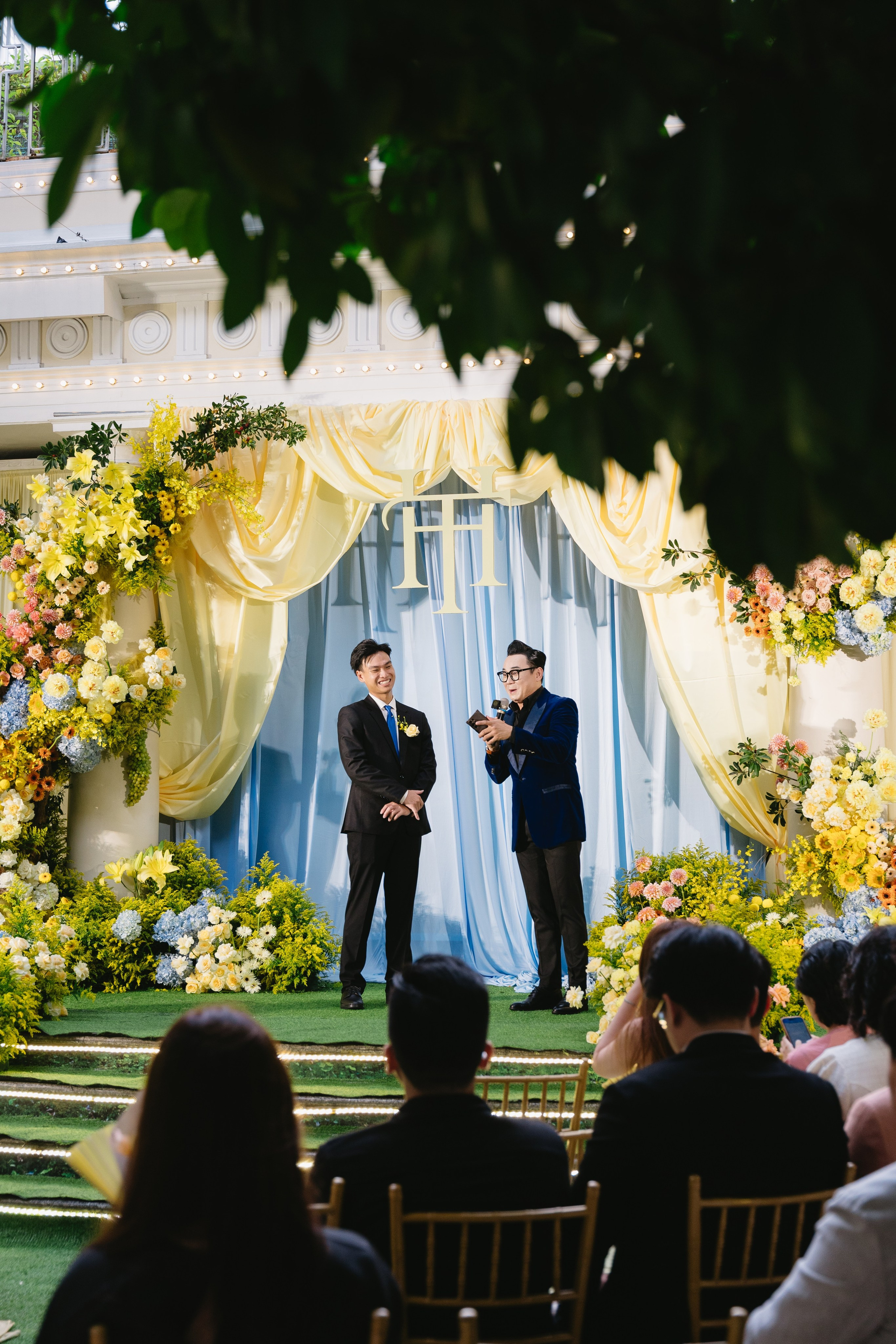 Hoang + Thuy | Photojournalism. BenColor Studio