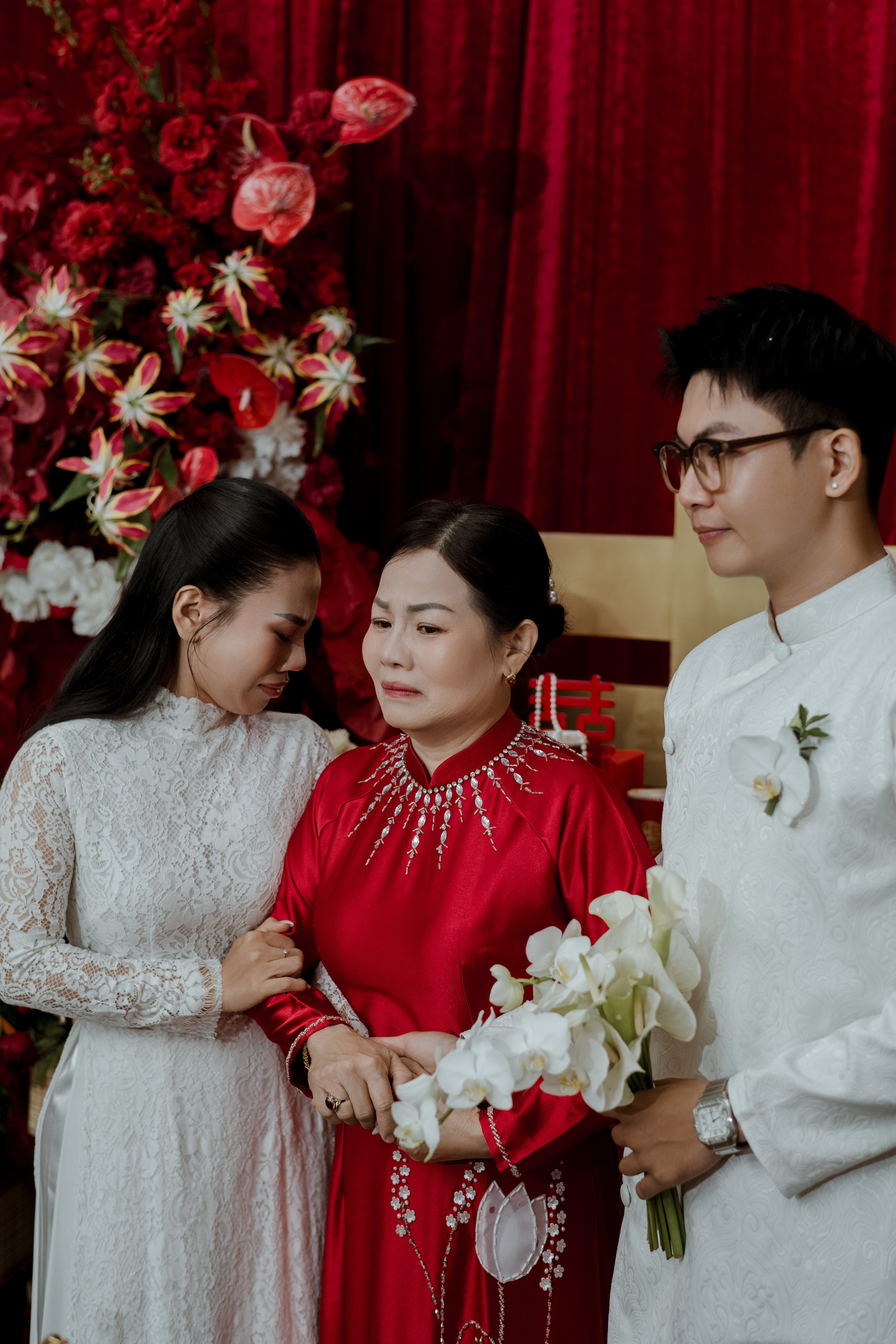 Man + Thu | Photojournalism. BenColor Studio