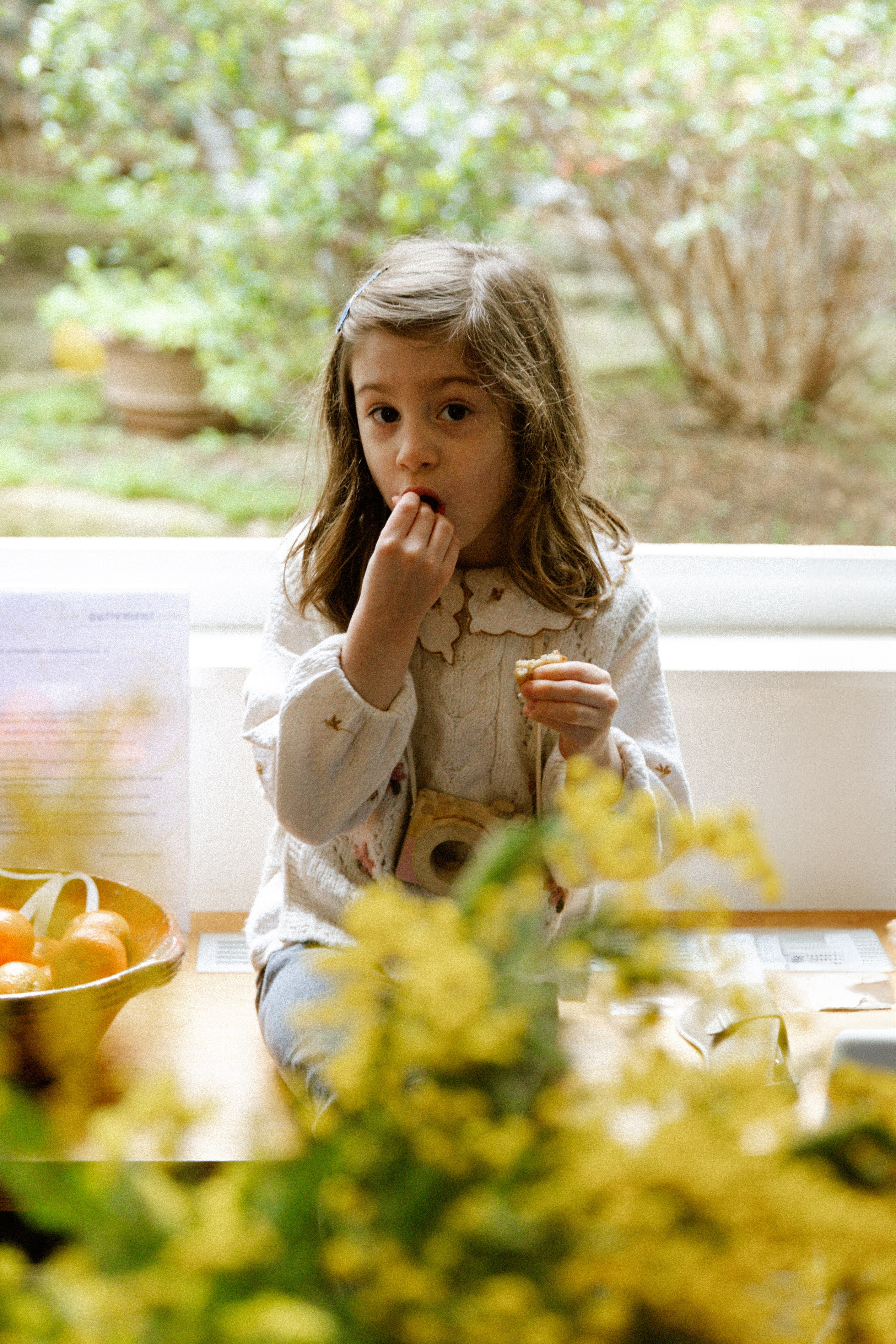 Family At Home Photoshoot in Paris | Natural Lifestyle Photography. Paris Wedding Photographer