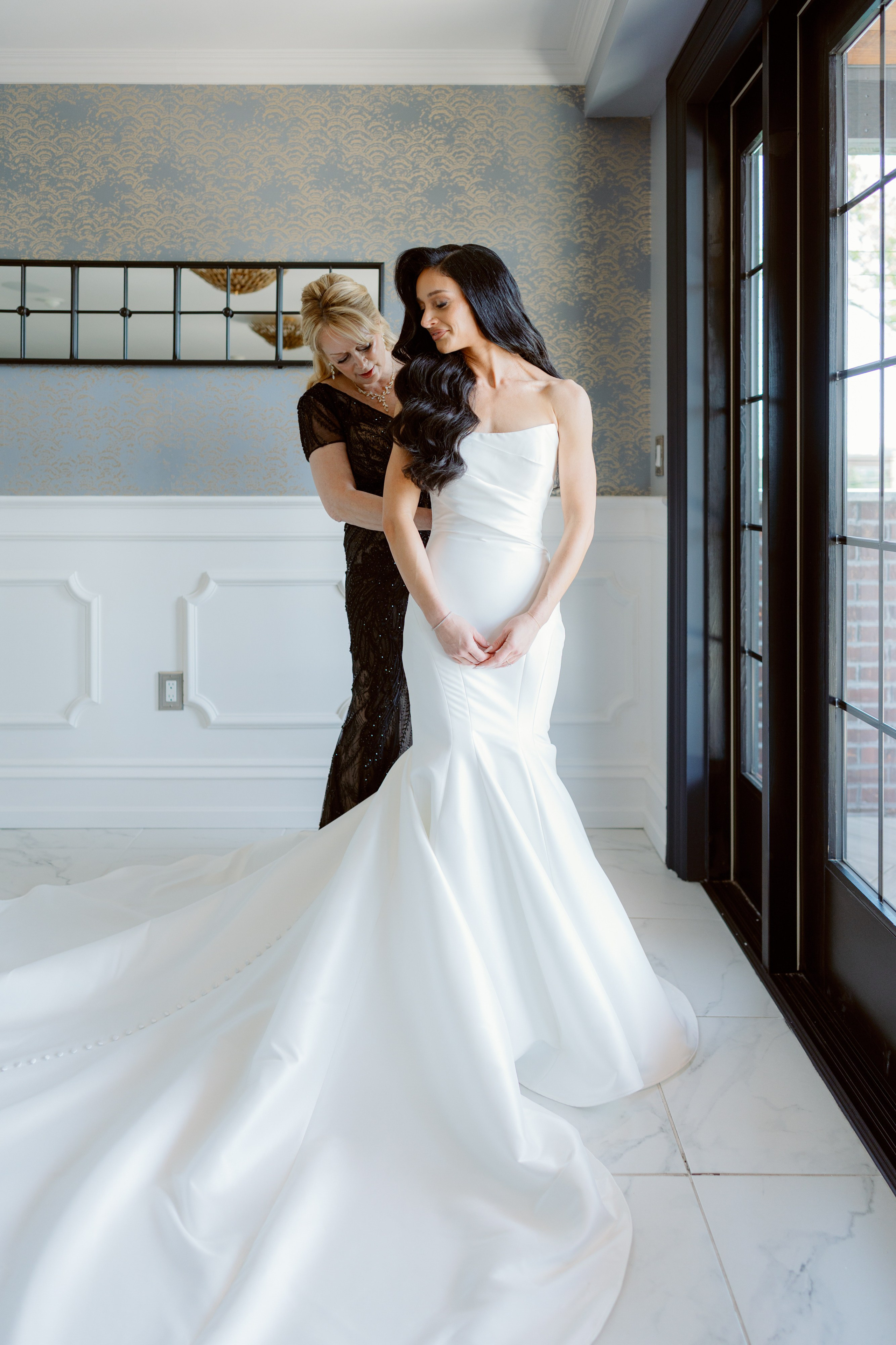 Ashley and Bobby. Wedding photographer and videographer New York | New Jersey