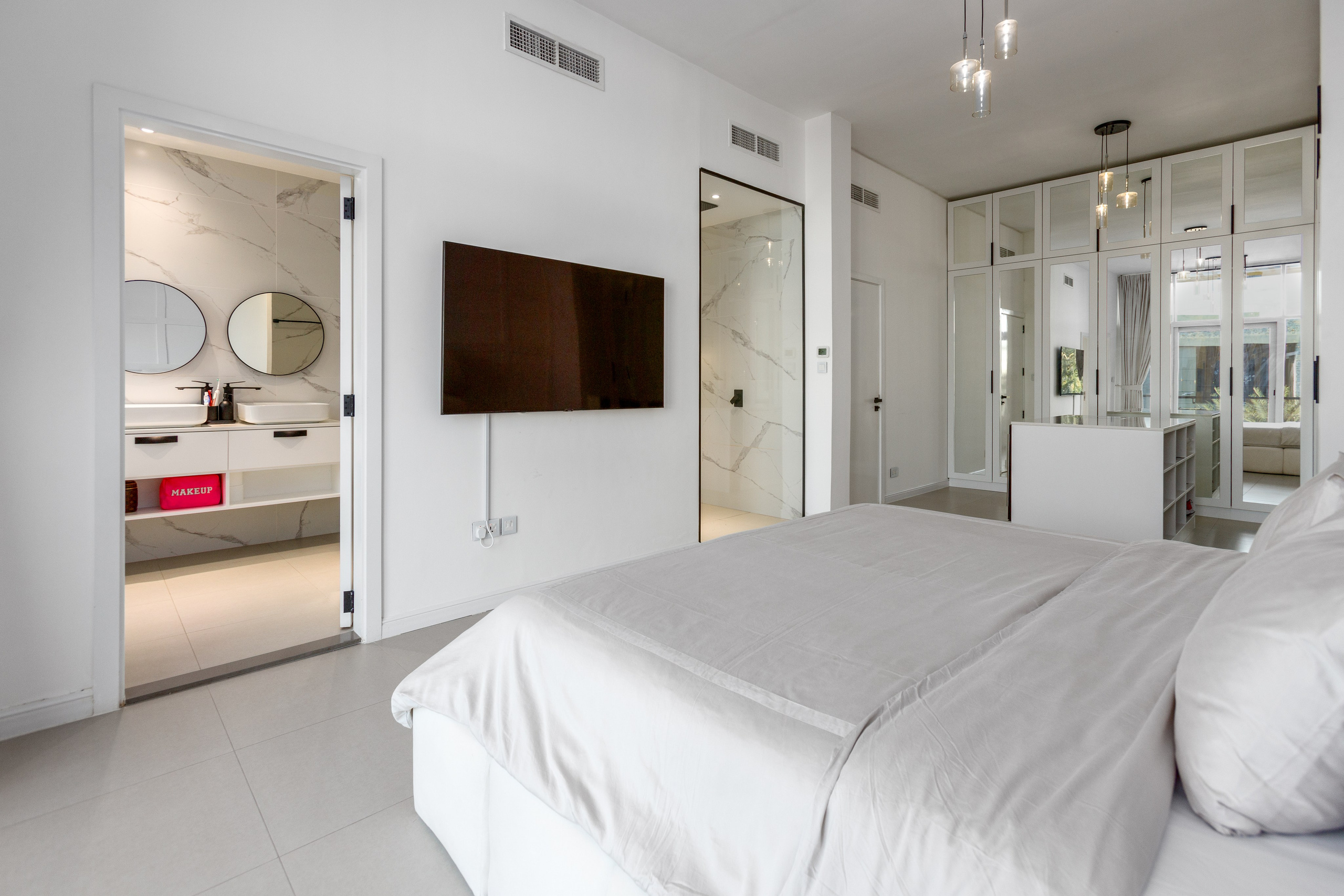 Brookfield Damac hills. Samy Mar Boy │Portrait, Automotive and Real Estate Photographer