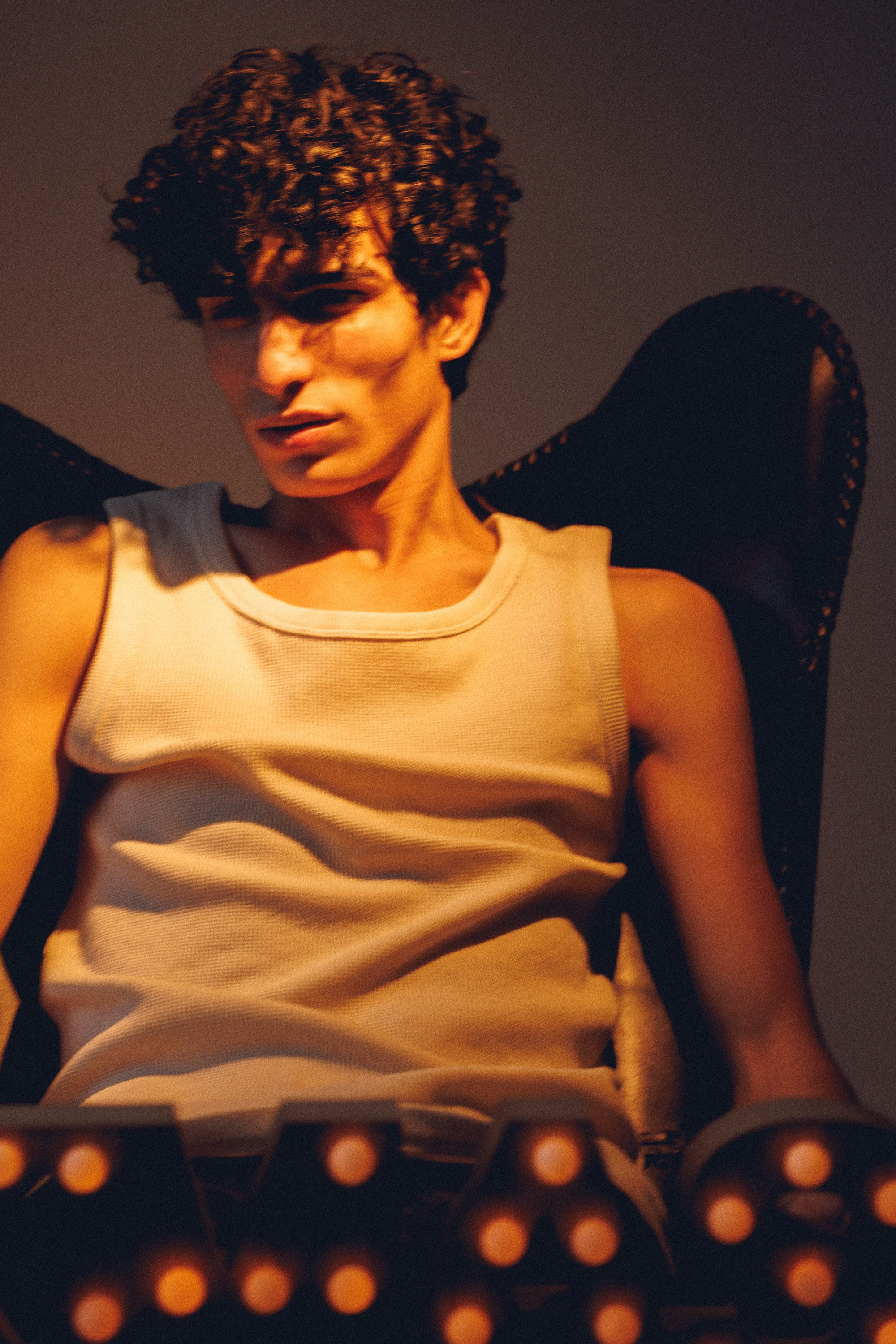 Editorial portfoliokuvaus ● Hristo. Valokuvaaja Lahti, Helsinki Elena Salonen