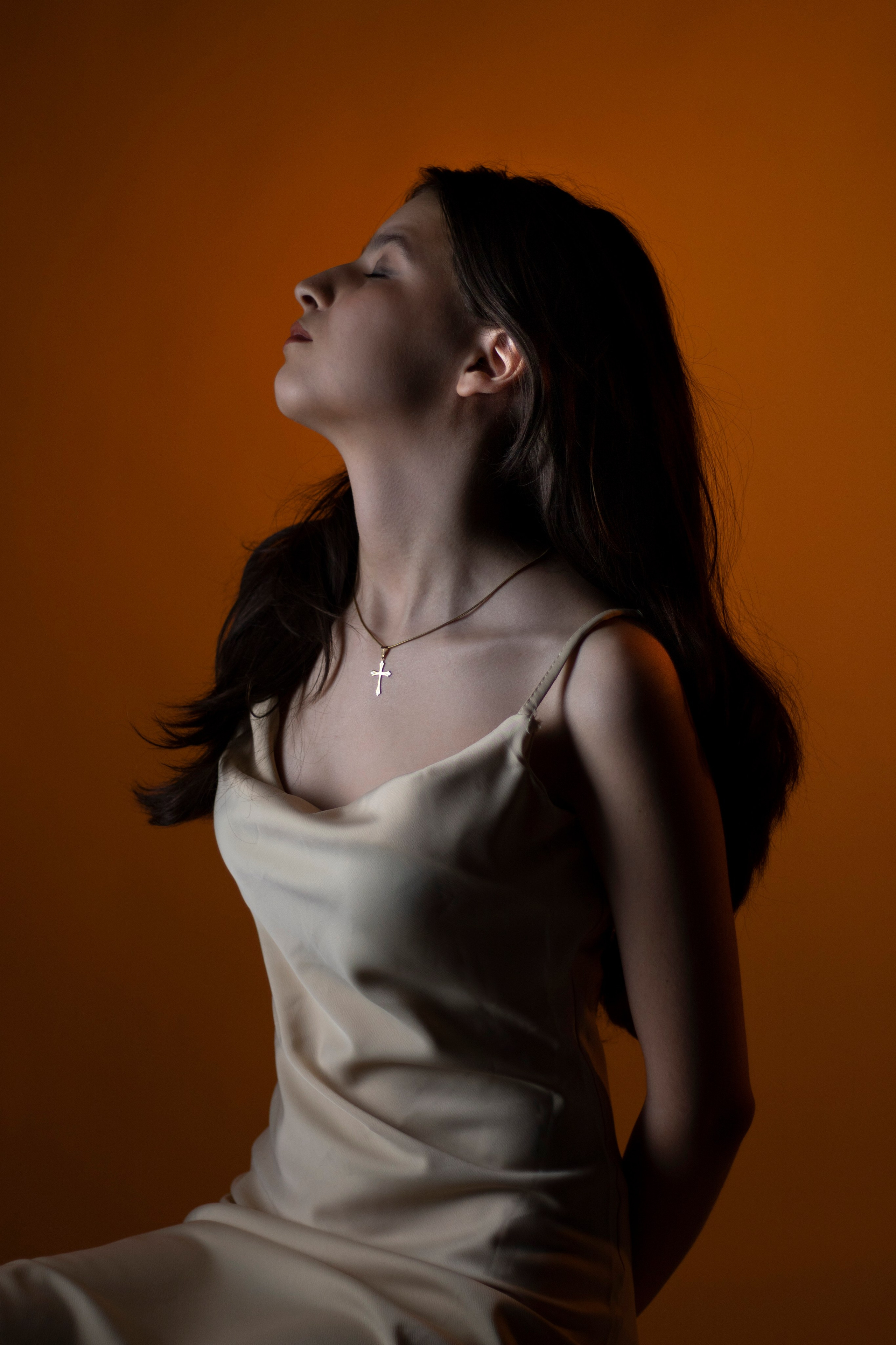 სტუდიური და გარე ფოტოსესიები. Clapp Studio