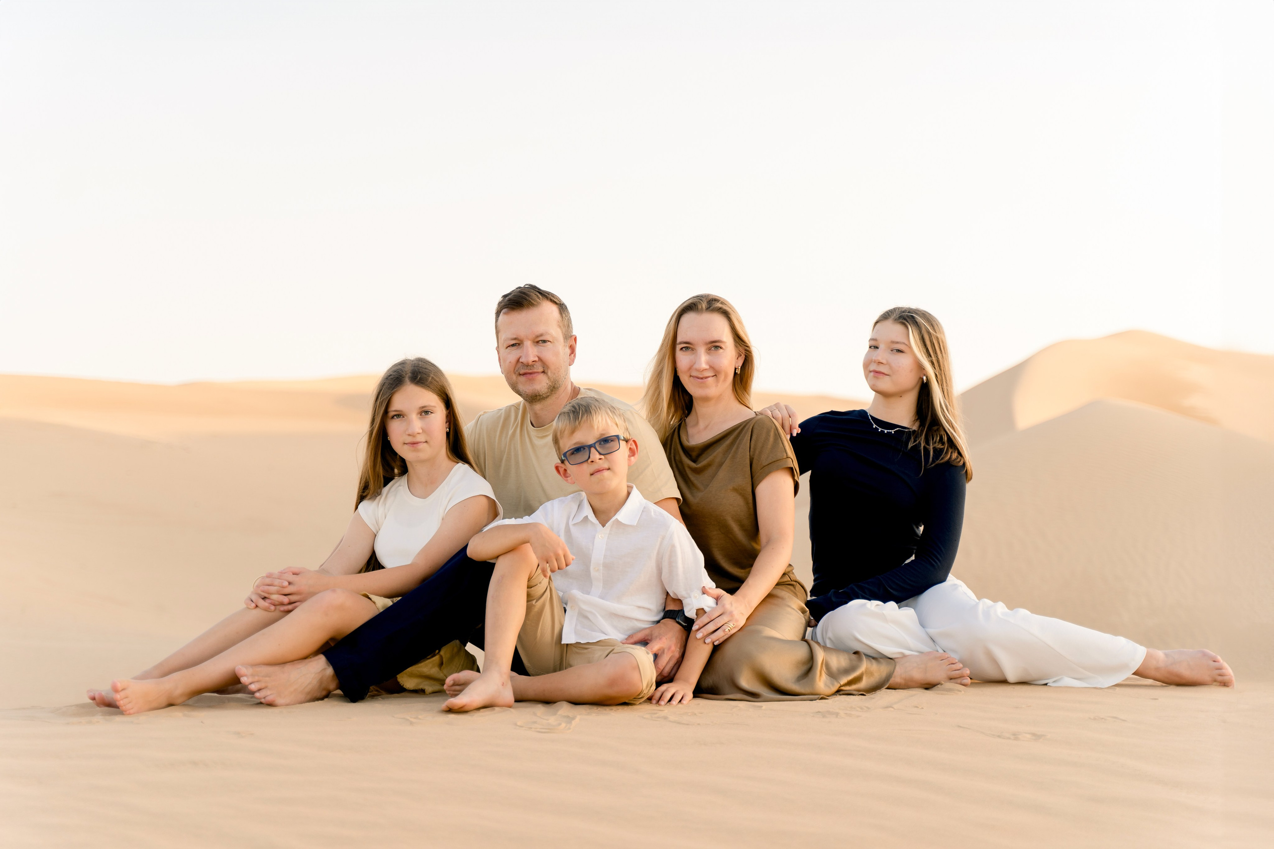 Семейная фотосессия в Пустыне. Фотограф в Абу Даби Марина