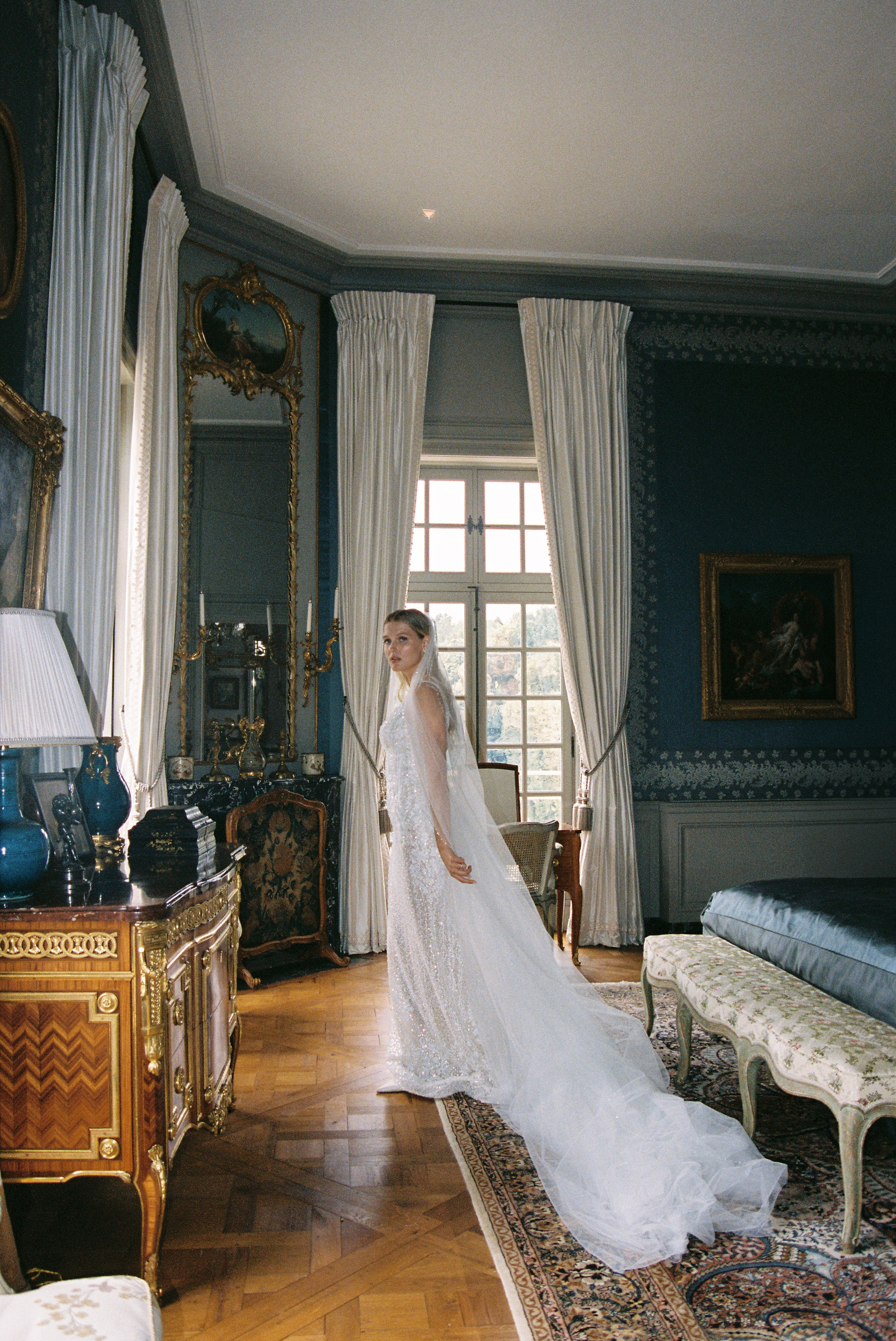 A luxury wedding at Chateau de Villette, just 40 minutes from Paris, captured entirely on film photography