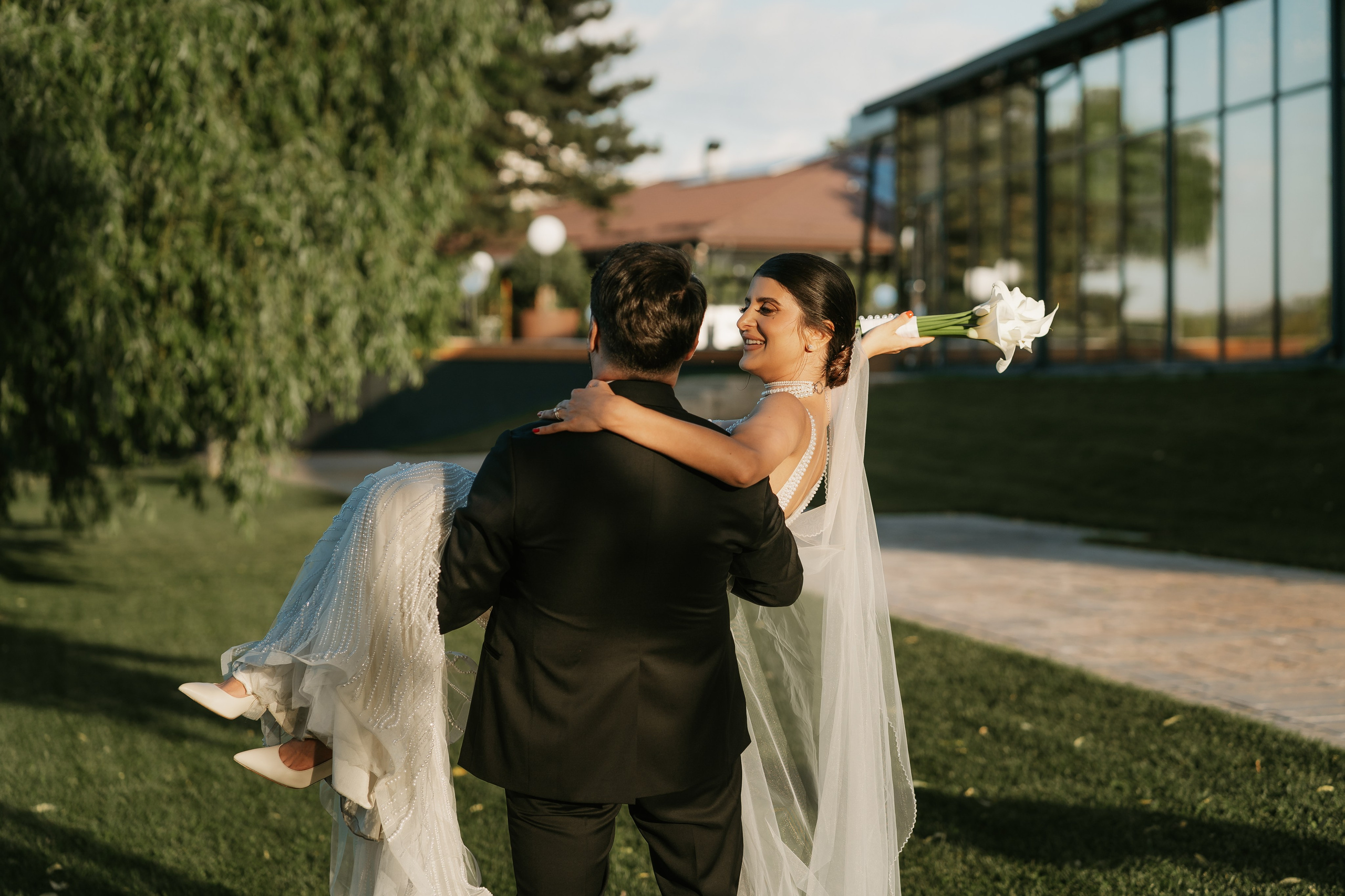 Dara Lens