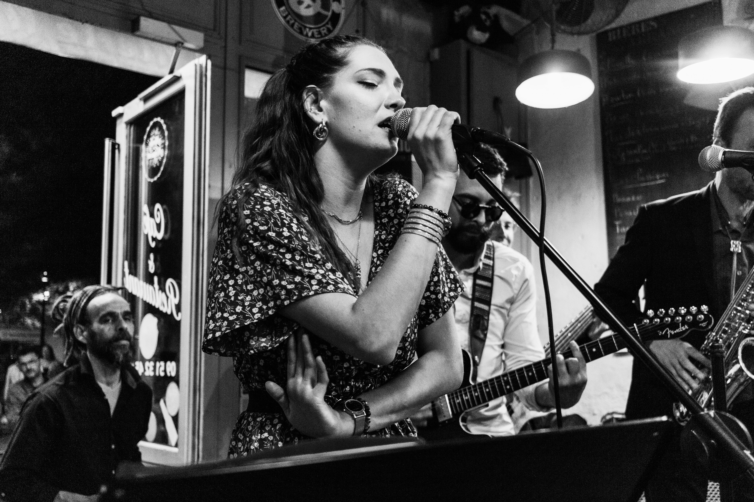 Loïs et les Clark. Concert. Профессиональный фотограф во Франции | Пуатье, Тур, Шательро | Семейная, портретная и корпоративная фотосъёмка