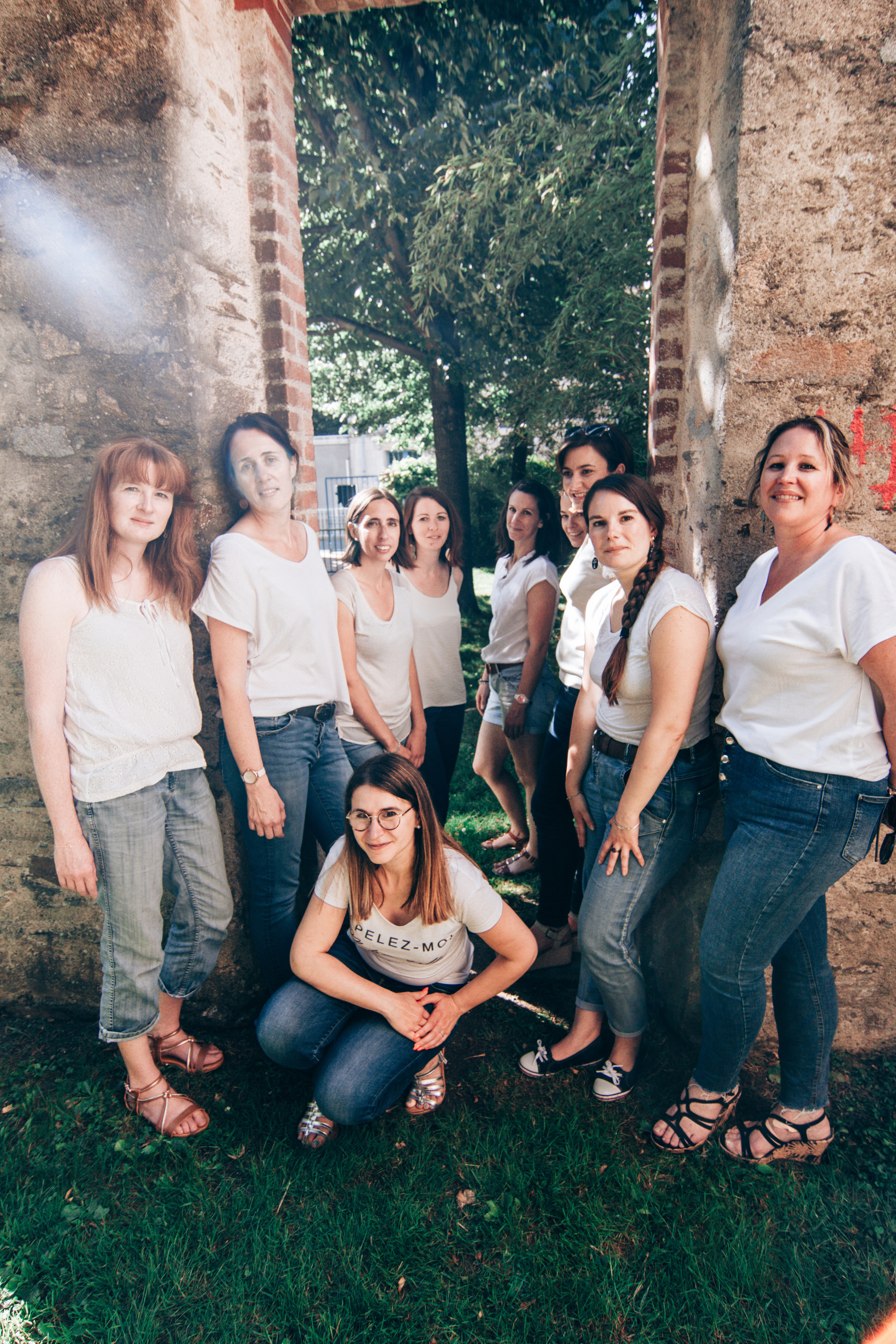 EVJF de Marie. Photographe professionnelle à Poitiers, Tours et Châtellerault | Studio photo entre Poitiers et Tours – portraits, familles, entreprises, ma