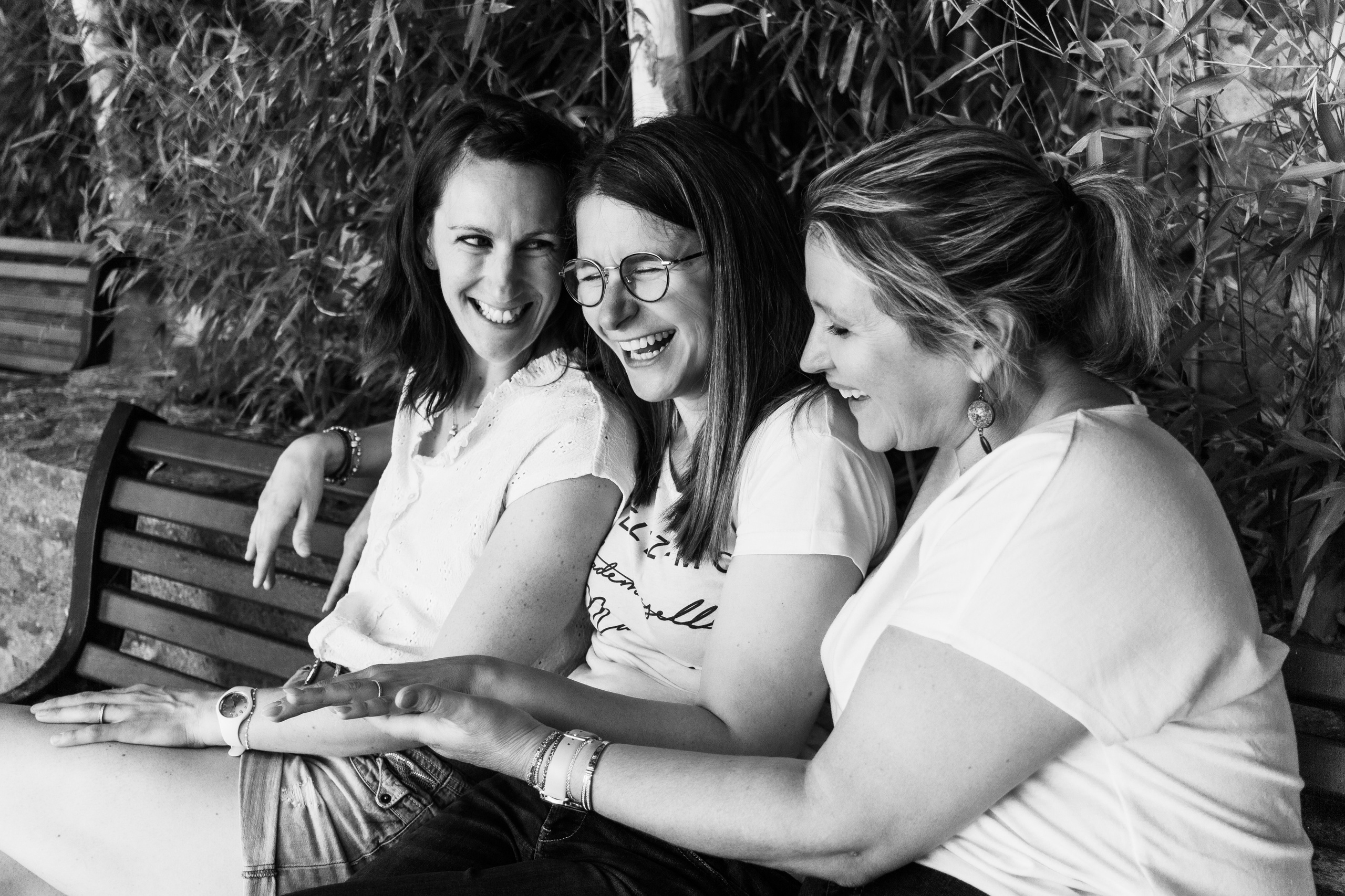 EVJF de Marie. Photographe professionnelle à Poitiers, Tours et Châtellerault | Studio photo entre Poitiers et Tours – portraits, familles, entreprises, ma