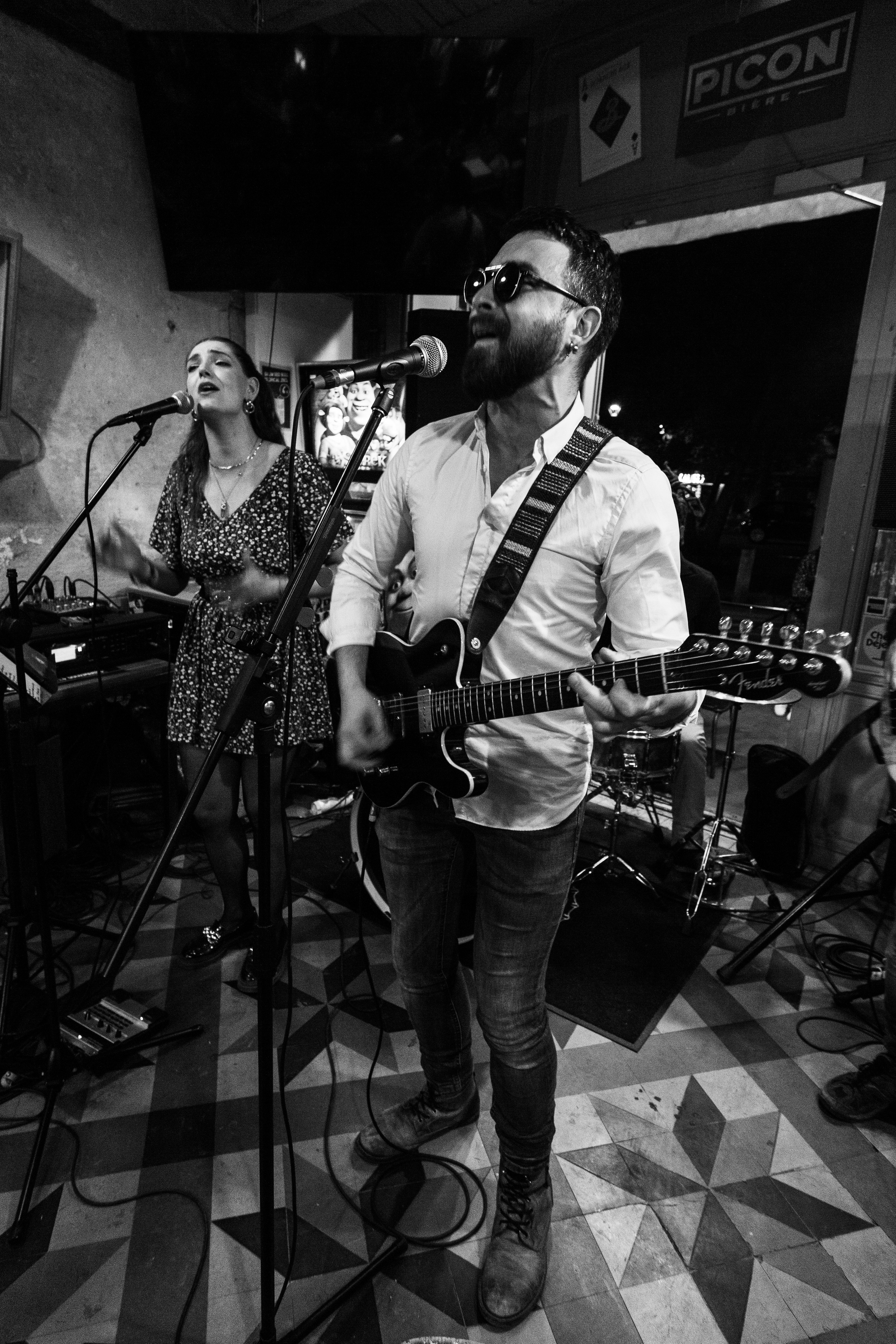 Loïs et les Clark. Concert. Профессиональный фотограф во Франции | Пуатье, Тур, Шательро | Семейная, портретная и корпоративная фотосъёмка