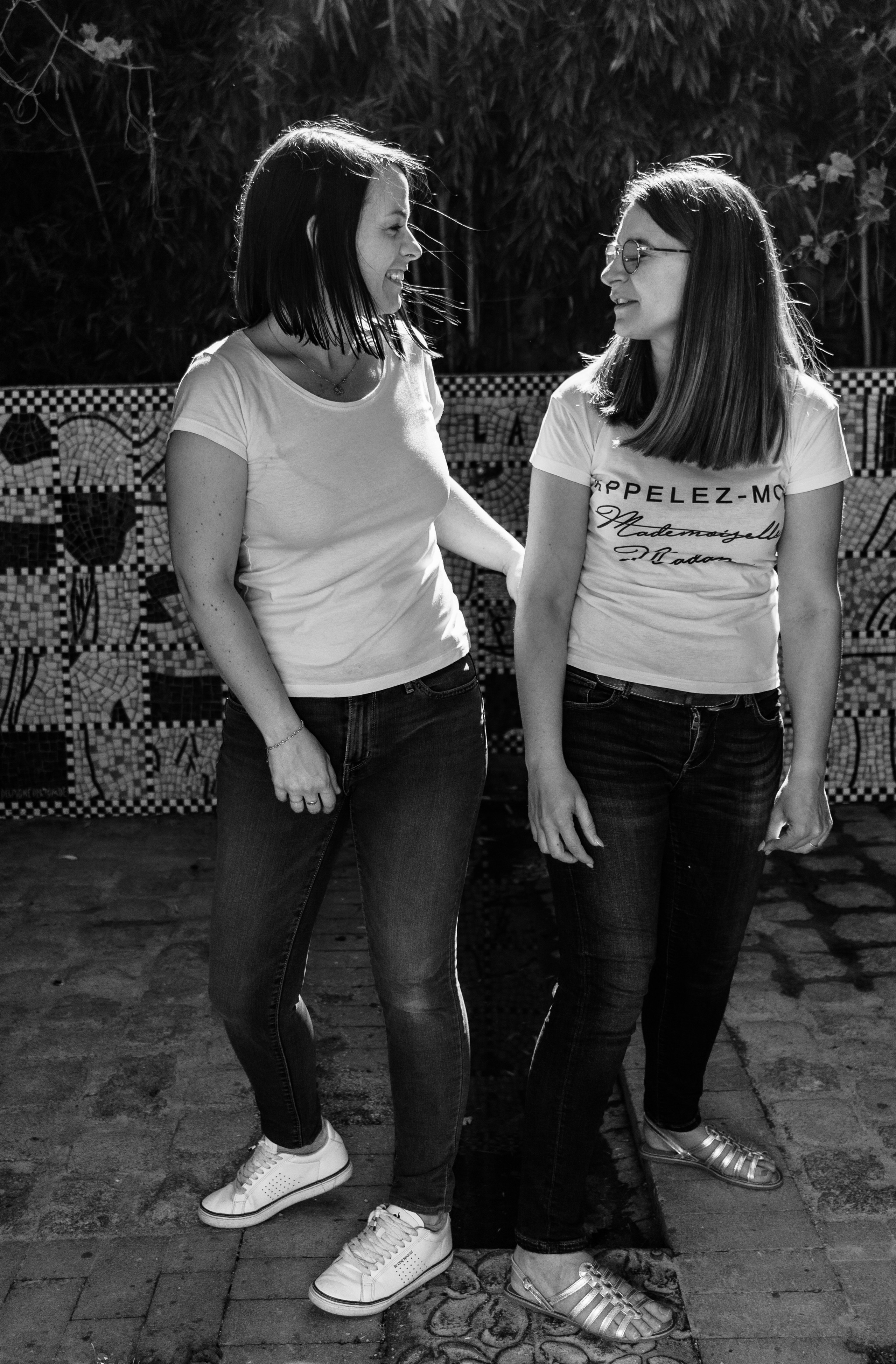 EVJF de Marie. Photographe professionnelle à Poitiers, Tours et Châtellerault | Studio photo entre Poitiers et Tours – portraits, familles, entreprises, ma