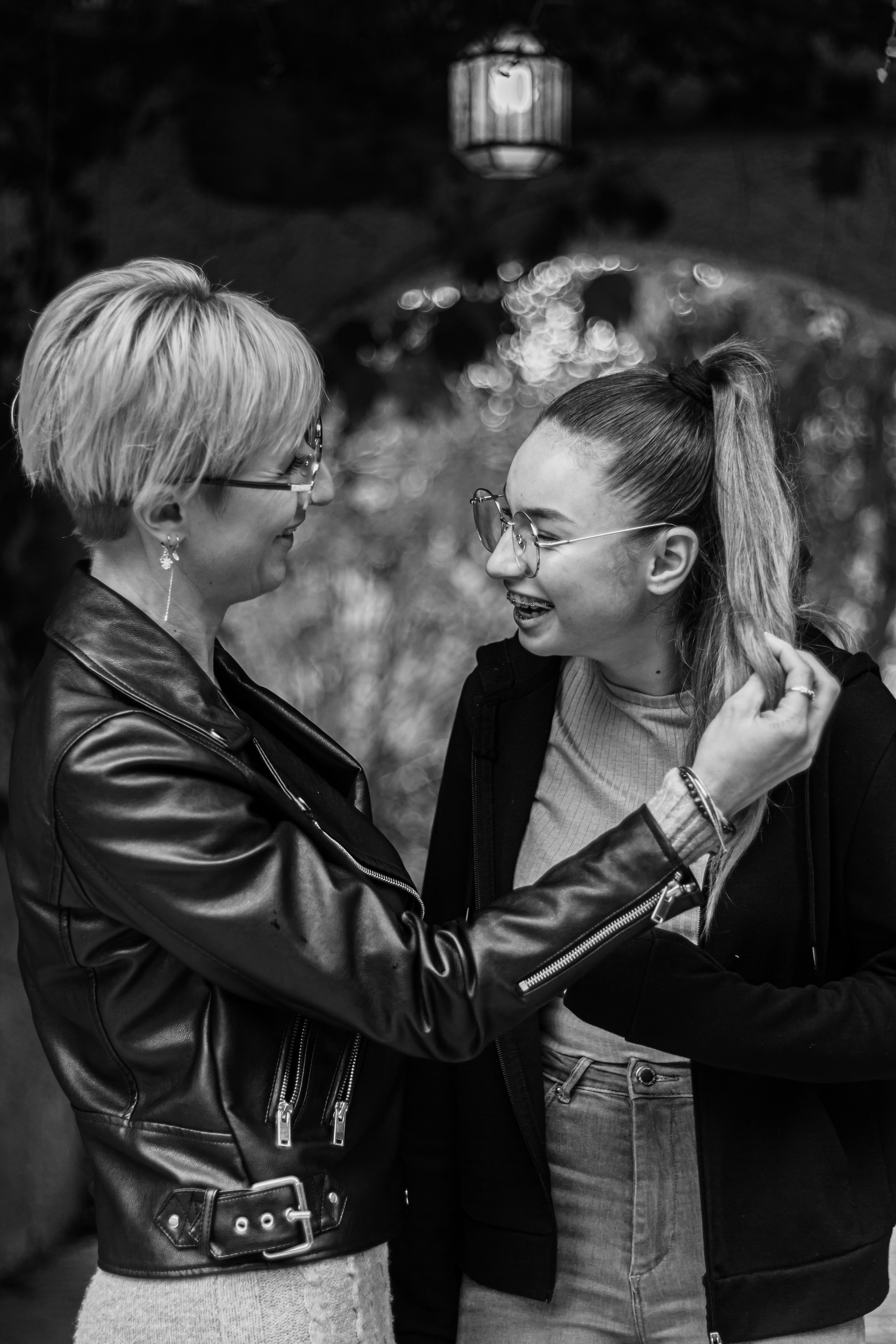 Celine et sa famille. Photographe professionnelle à Poitiers, Tours et Châtellerault | Studio photo entre Poitiers et Tours – portraits, familles, entreprises, ma