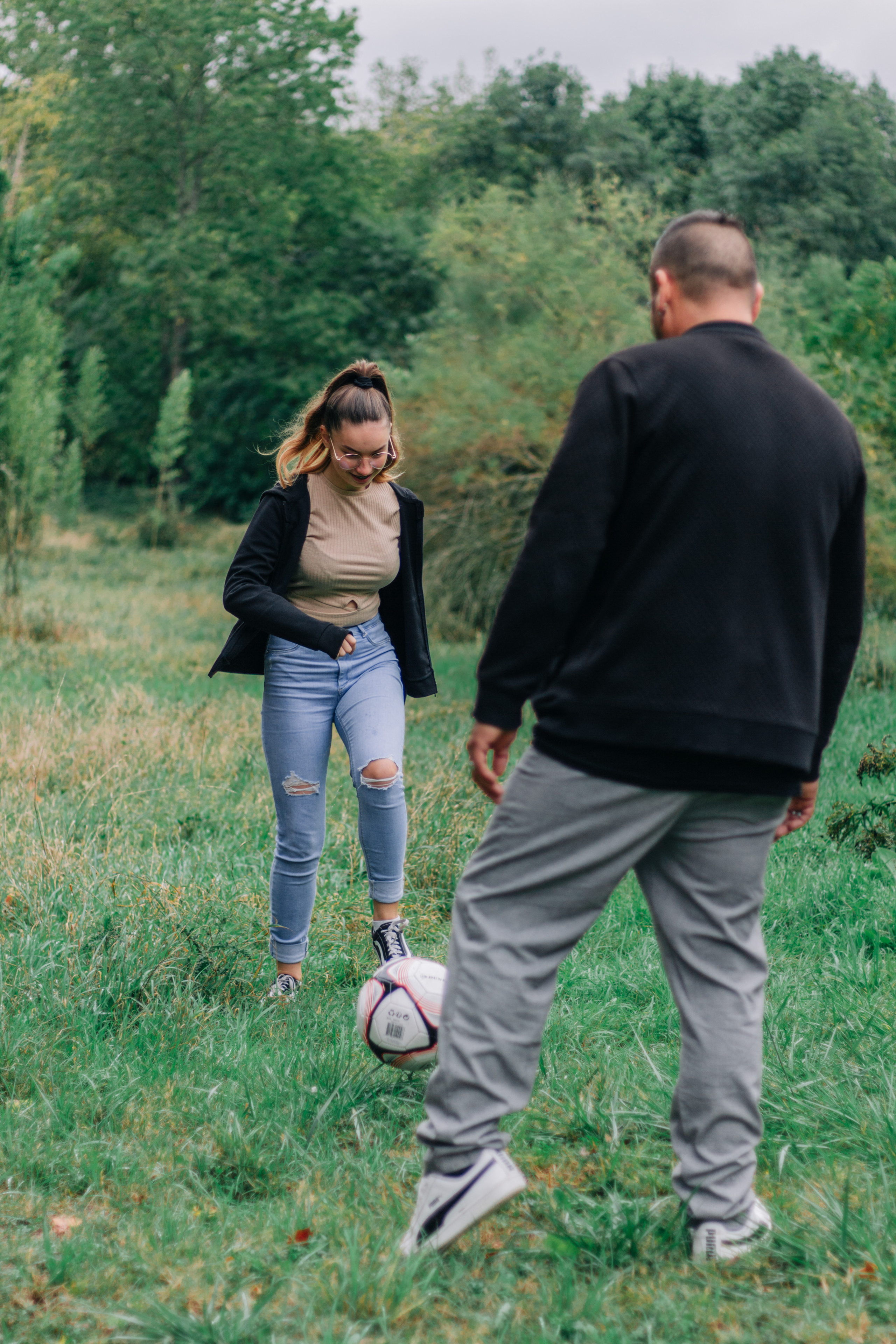 Celine et sa famille. Photographe professionnelle à Poitiers, Tours et Châtellerault | Studio photo entre Poitiers et Tours – portraits, familles, entreprises, ma