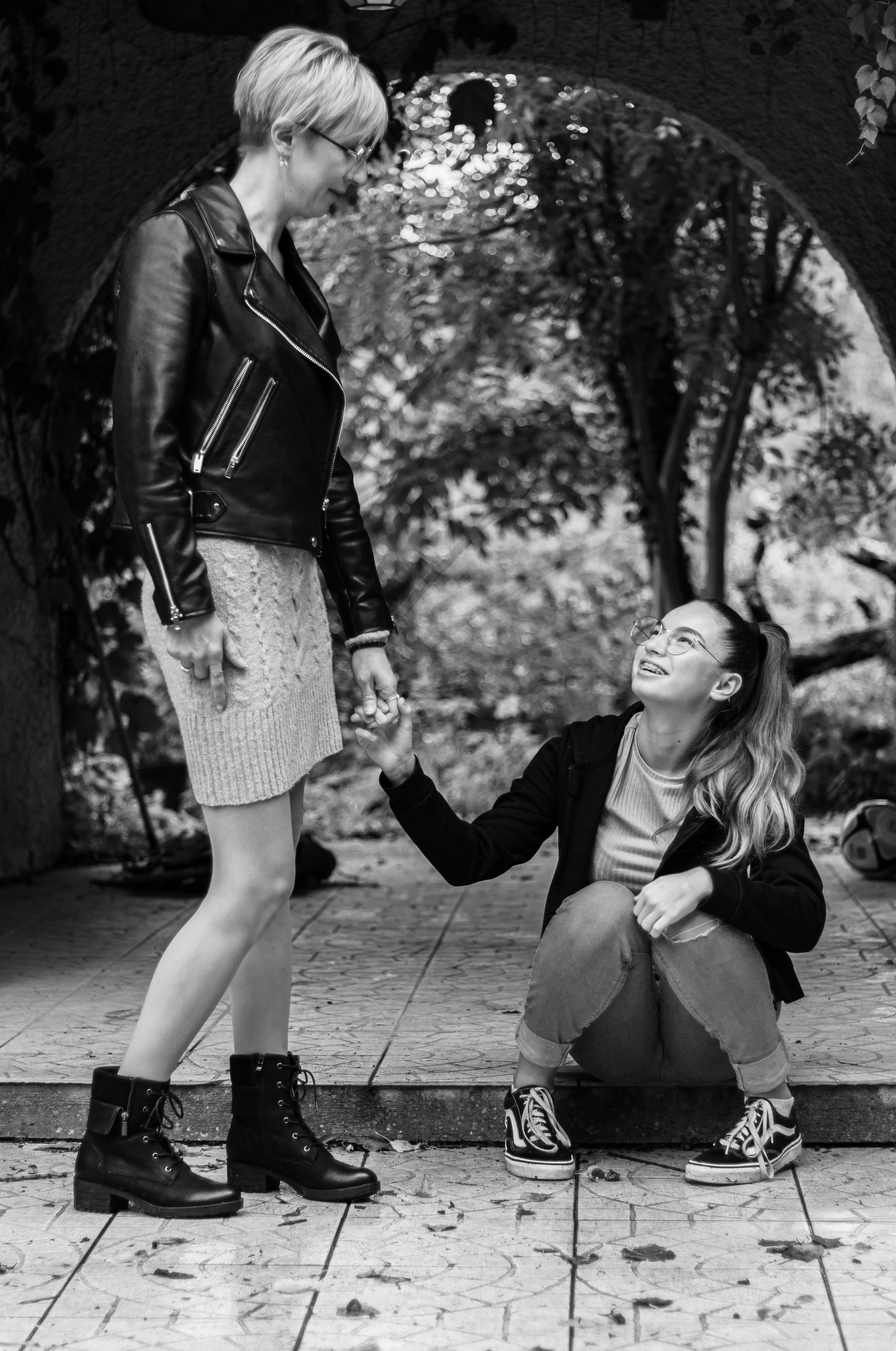 Celine et sa famille. Photographe professionnelle à Poitiers, Tours et Châtellerault | Studio photo entre Poitiers et Tours – portraits, familles, entreprises, ma