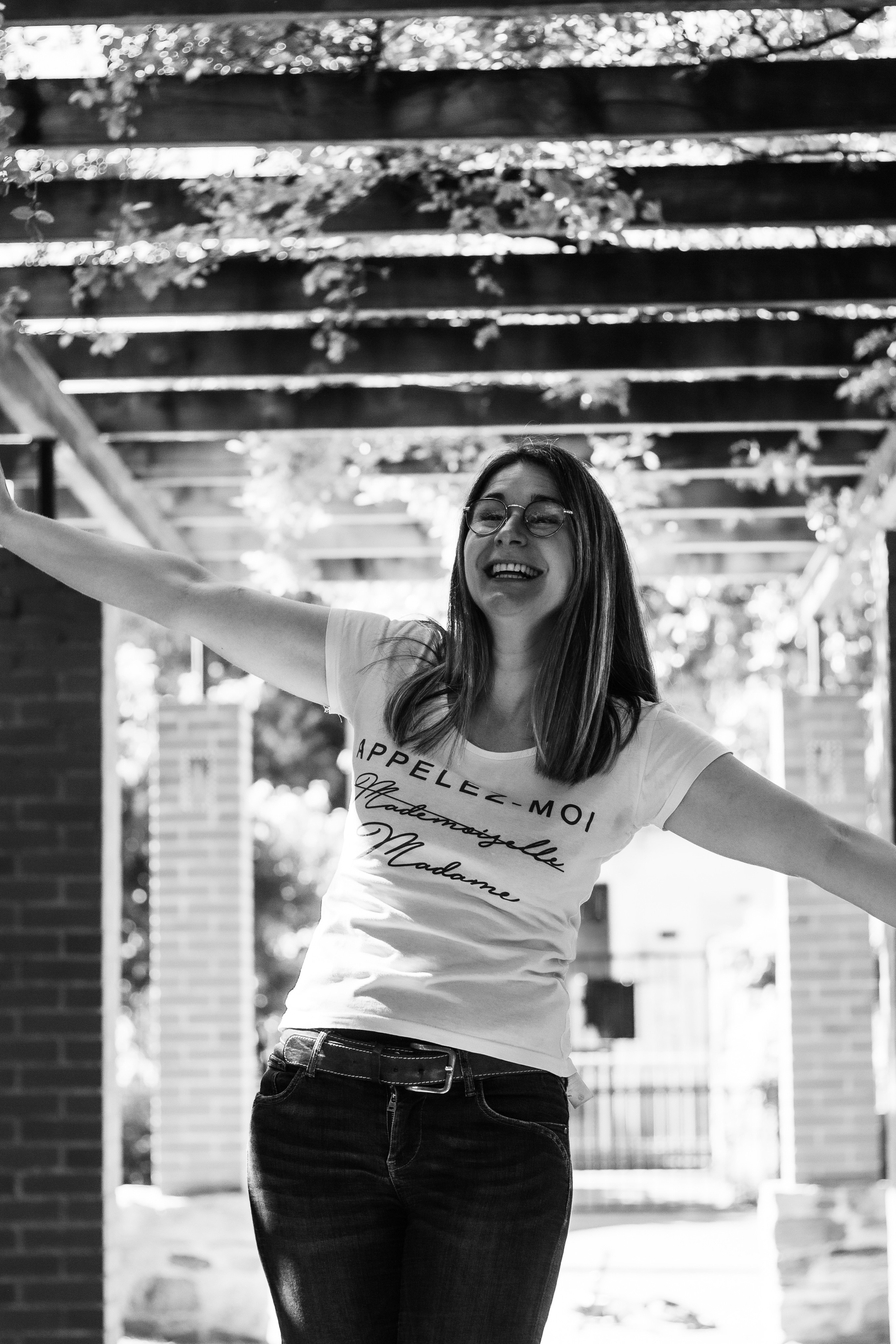 EVJF de Marie. Photographe professionnelle à Poitiers, Tours et Châtellerault | Studio photo entre Poitiers et Tours – portraits, familles, entreprises, ma