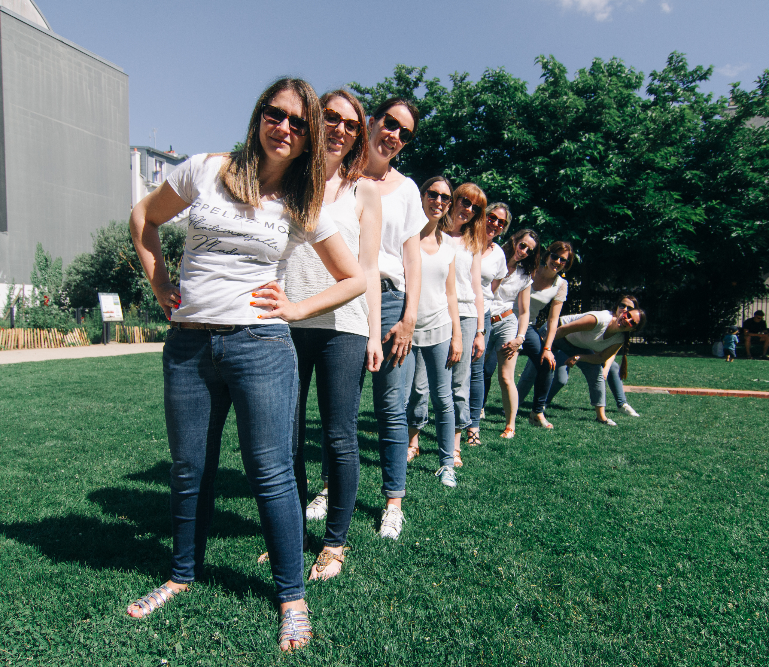 EVJF de Marie. Photographe professionnelle à Poitiers, Tours et Châtellerault | Studio photo entre Poitiers et Tours – portraits, familles, entreprises, ma