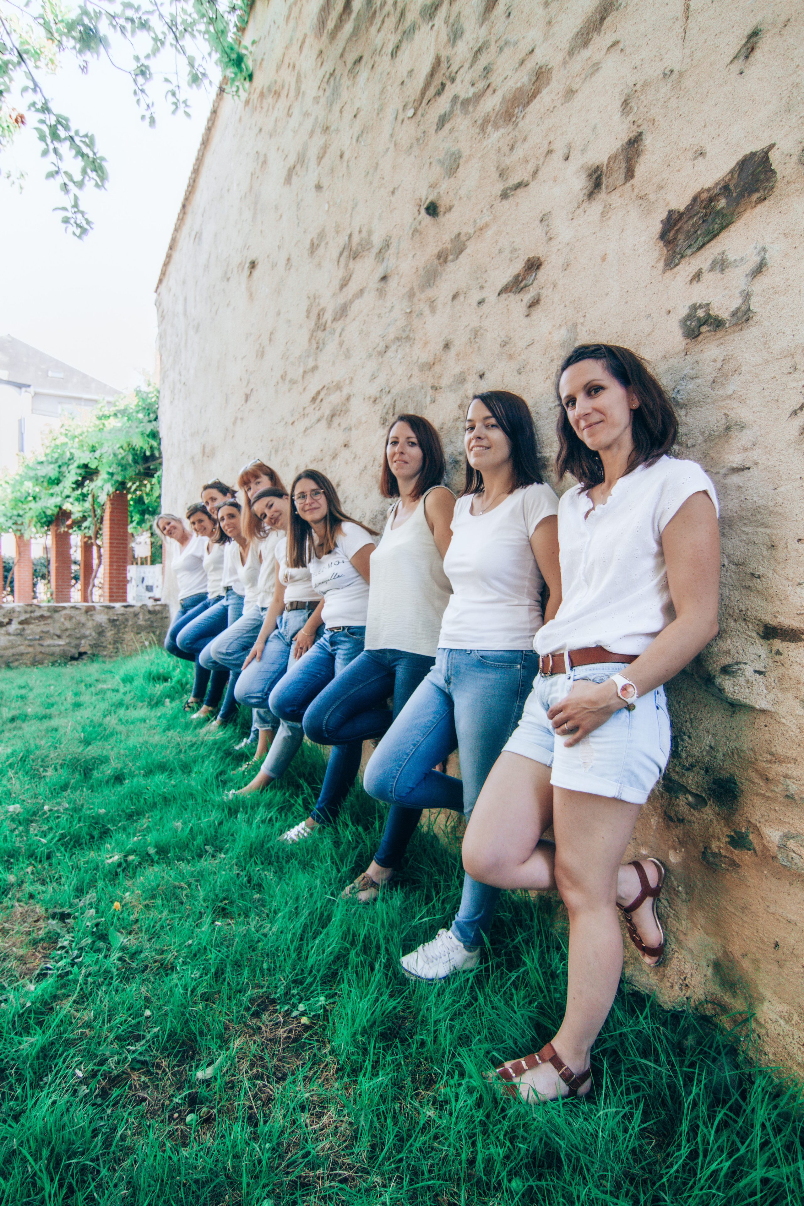 EVJF de Marie. Photographe professionnelle à Poitiers, Tours et Châtellerault | Studio photo entre Poitiers et Tours – portraits, familles, entreprises, ma