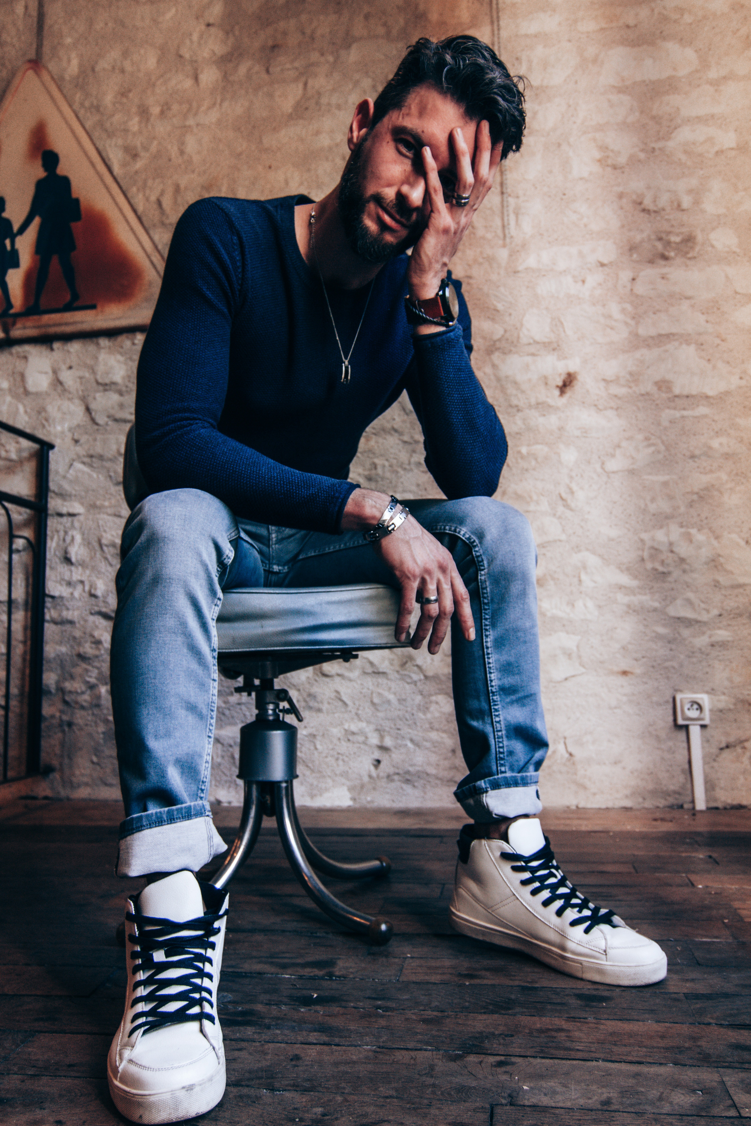 Jeremie. Photographe professionnelle à Poitiers, Tours et Châtellerault | Studio photo entre Poitiers et Tours – portraits, familles, entreprises, ma