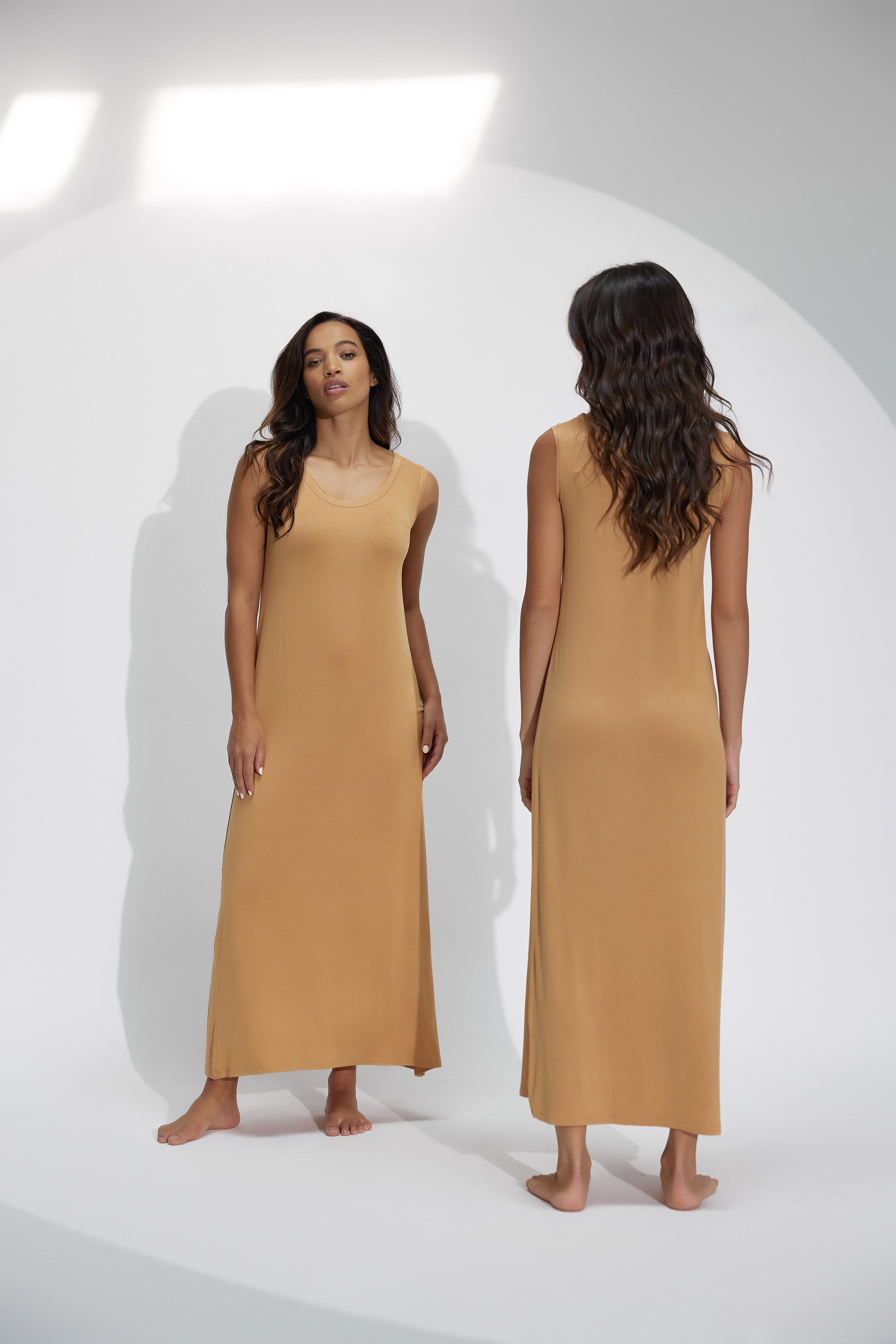 LOOK BOOK / KAE BRAND. Female Photographer in Dubai