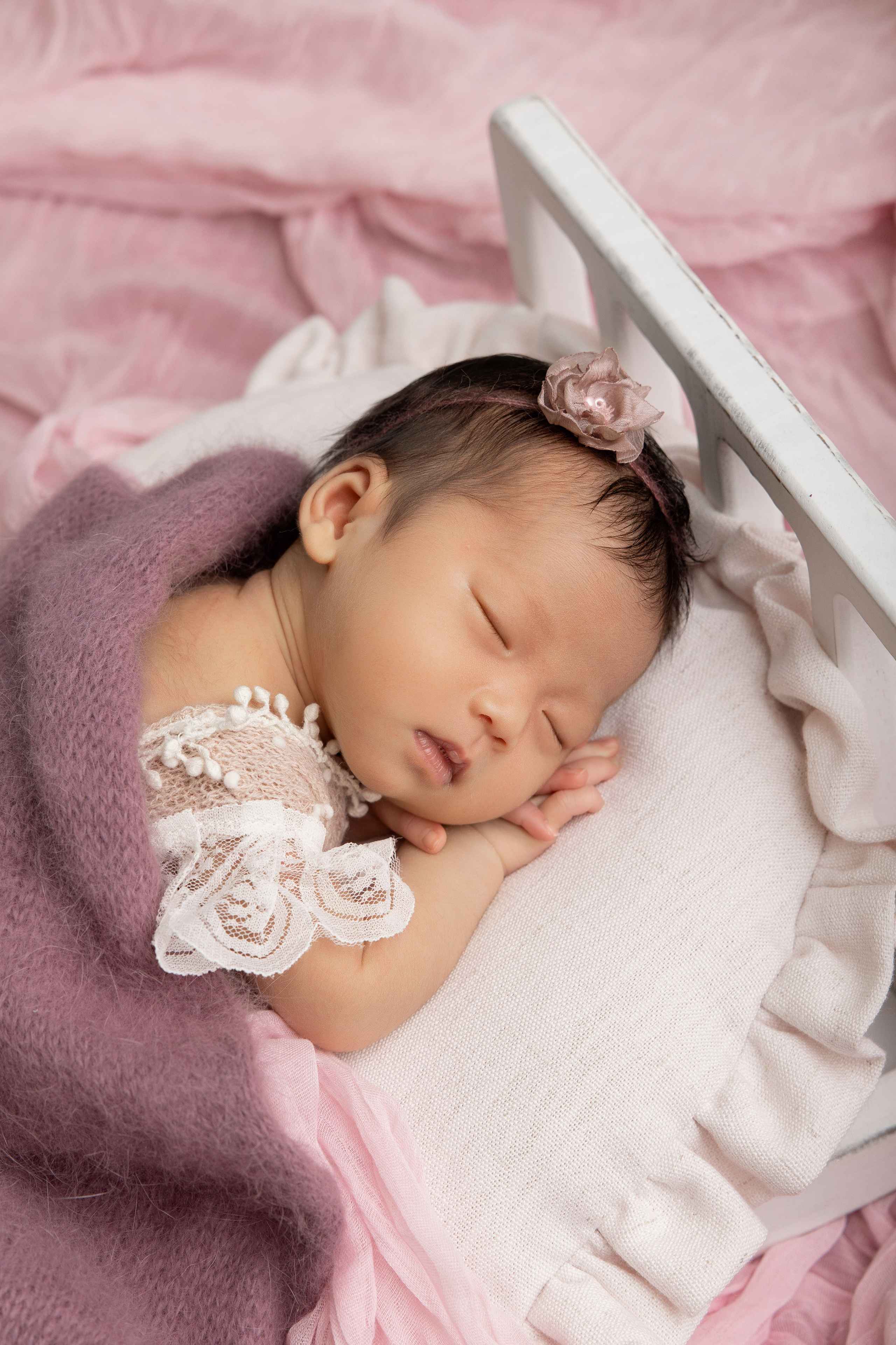 Newborn Classic. Family photographer in Bay Area, California