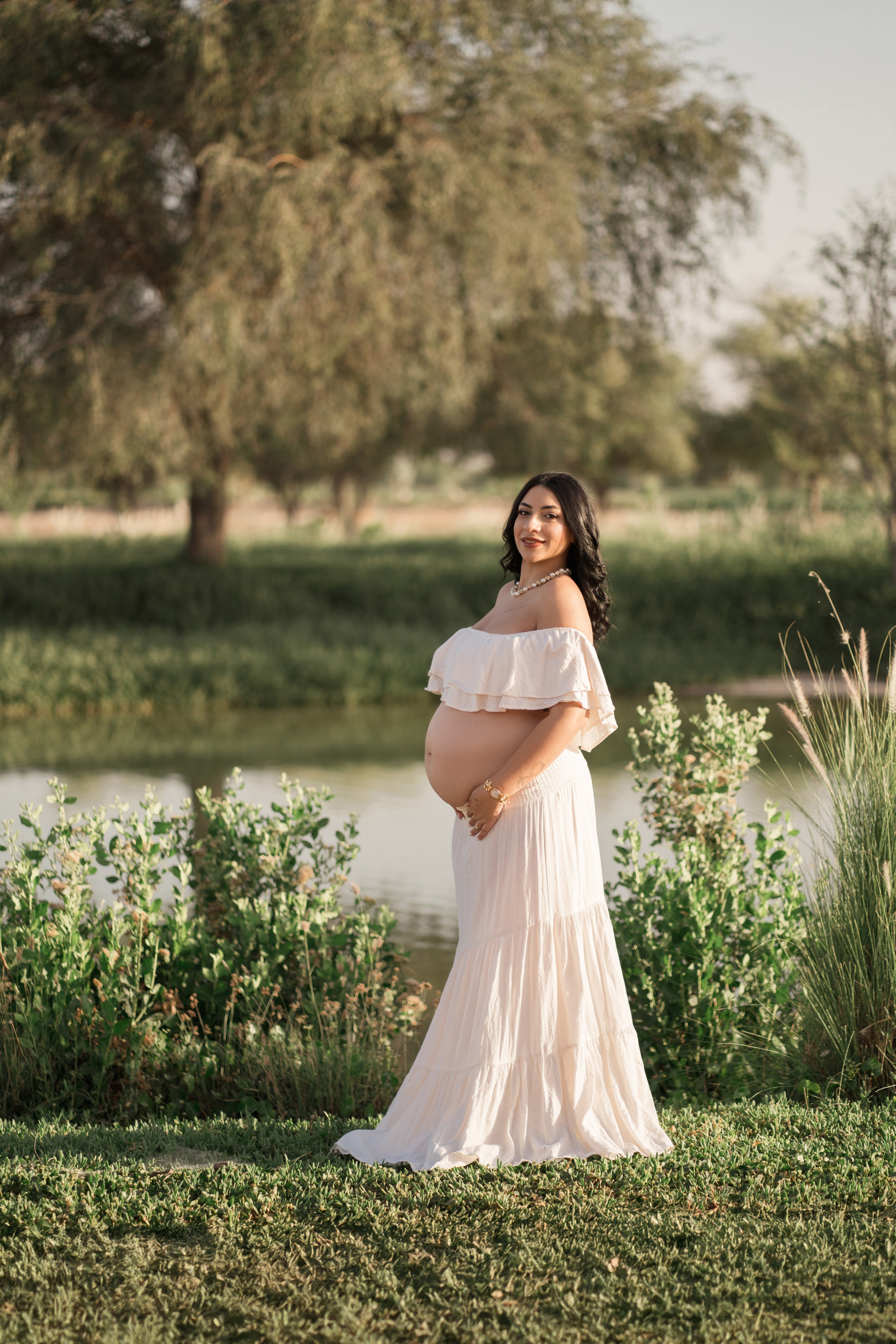 Sunrise by the lake. Angela Iakovleva — Family Photographer in Dubai